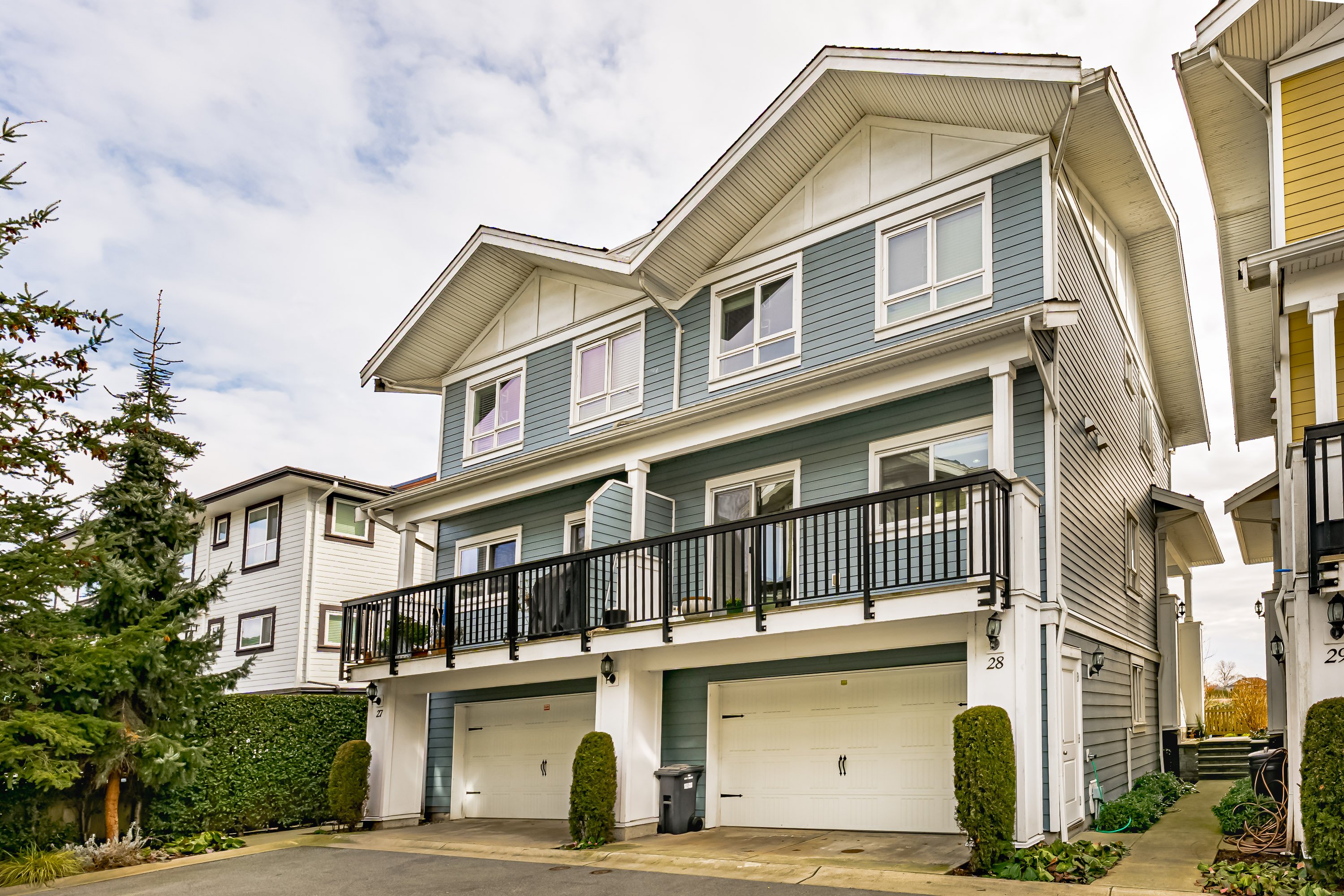 28 - 1130 Ewen Avenue, New Westminster