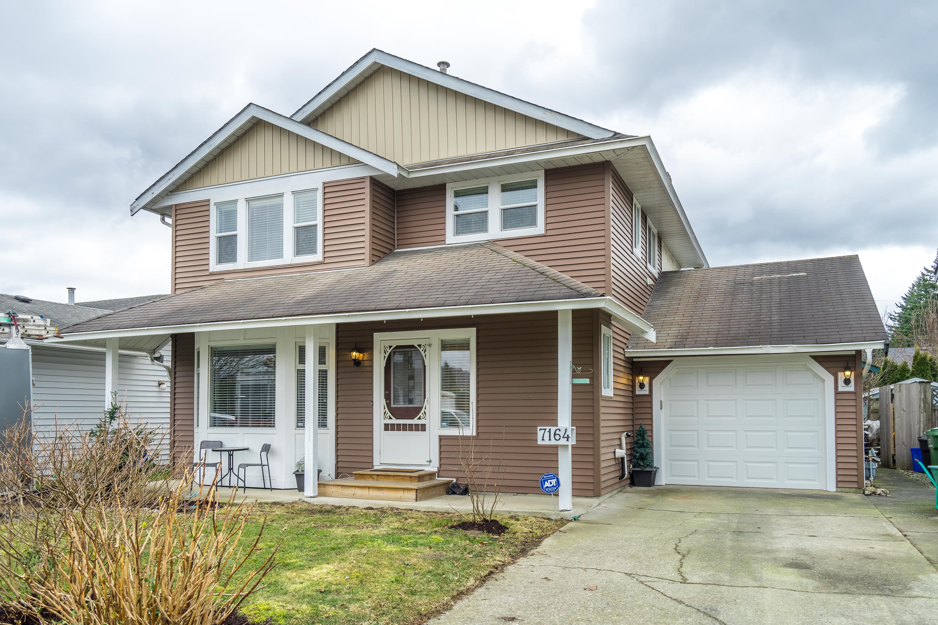 7164 Circle Drive, Chilliwack