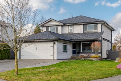 Virtual tour for Klassen Real Estate Group