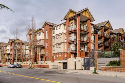 Virtual tour for Klassen Real Estate Group