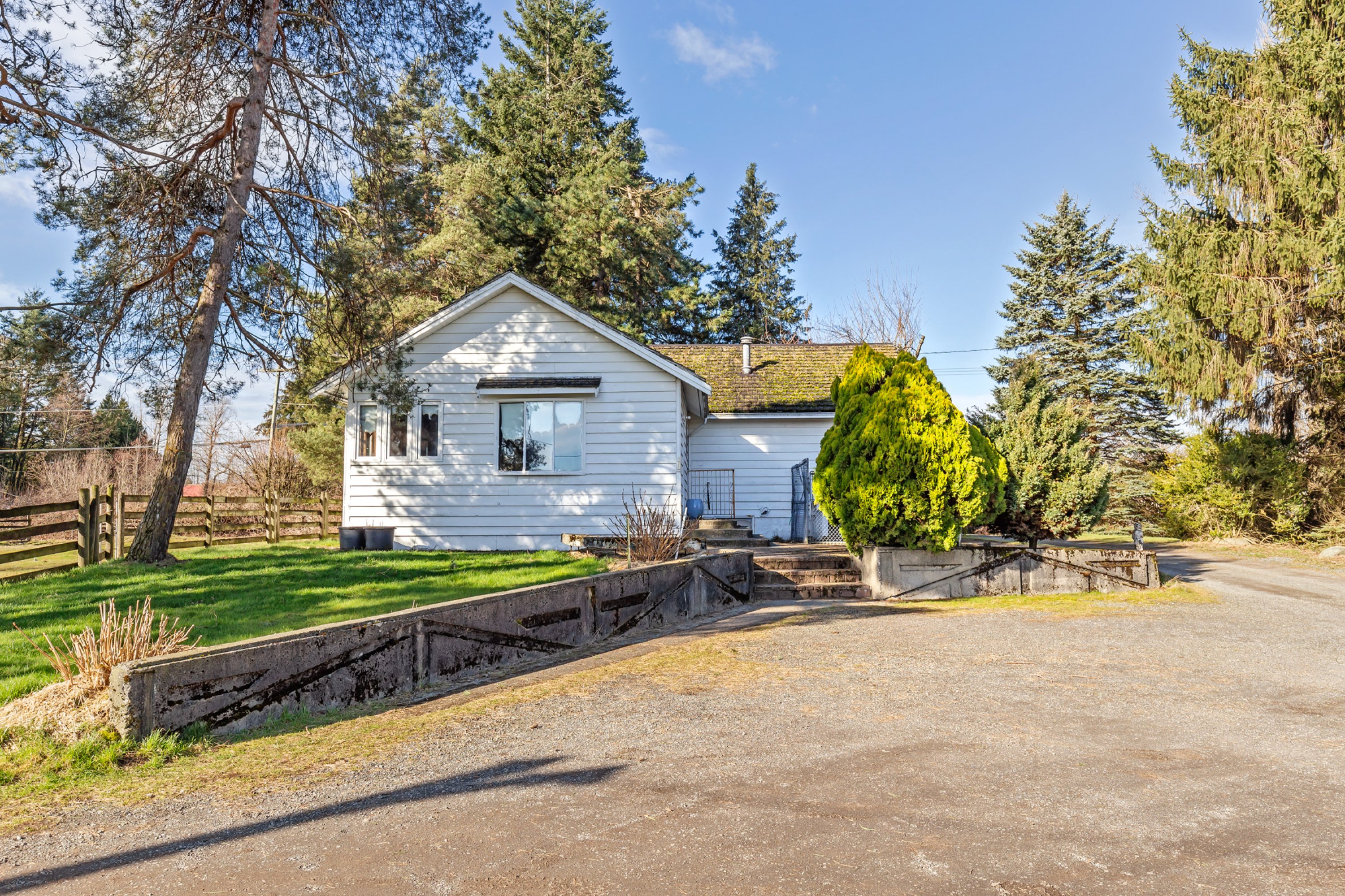 3526 Lefeuvre Road, Abbotsford