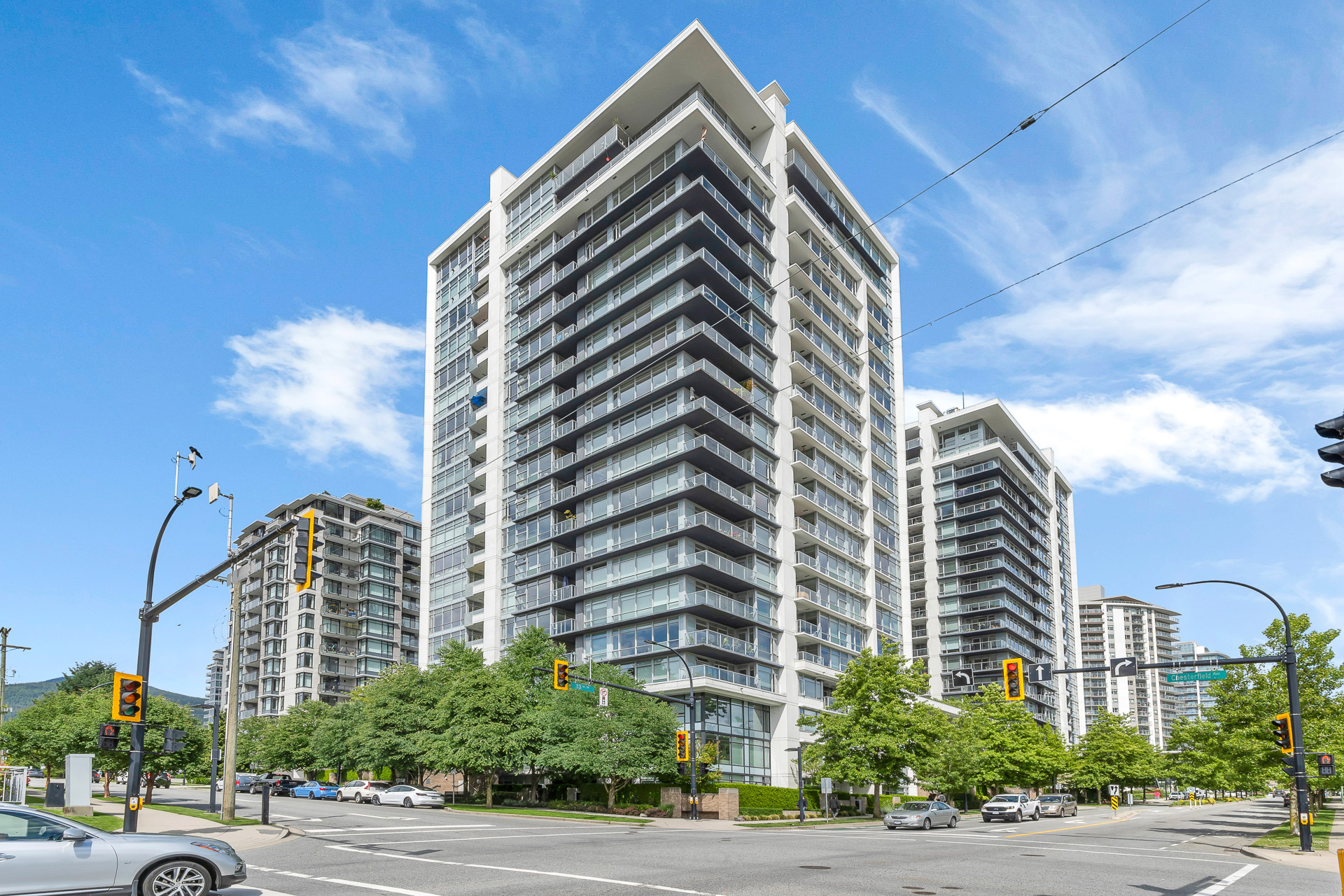1207 - 1320 Chesterfield Avenue, North Vancouver