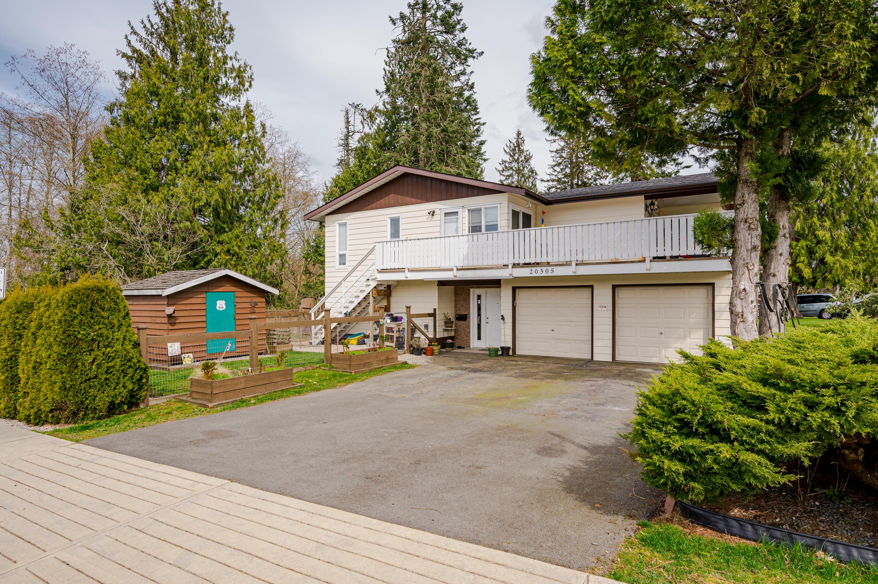 20305 50 Avenue, Langley