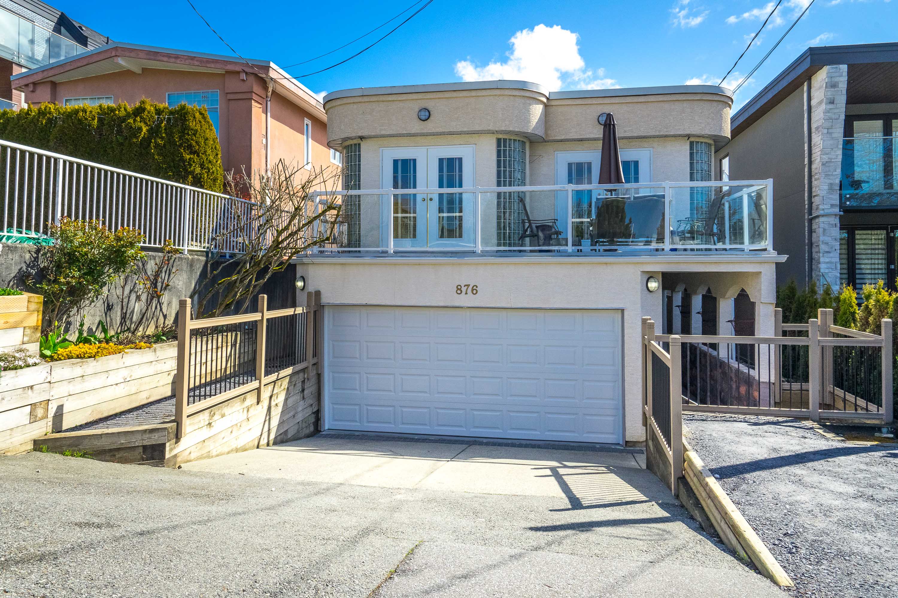 876 Keil Street, White Rock | MLS# R2564085 | Cotala Cross Media