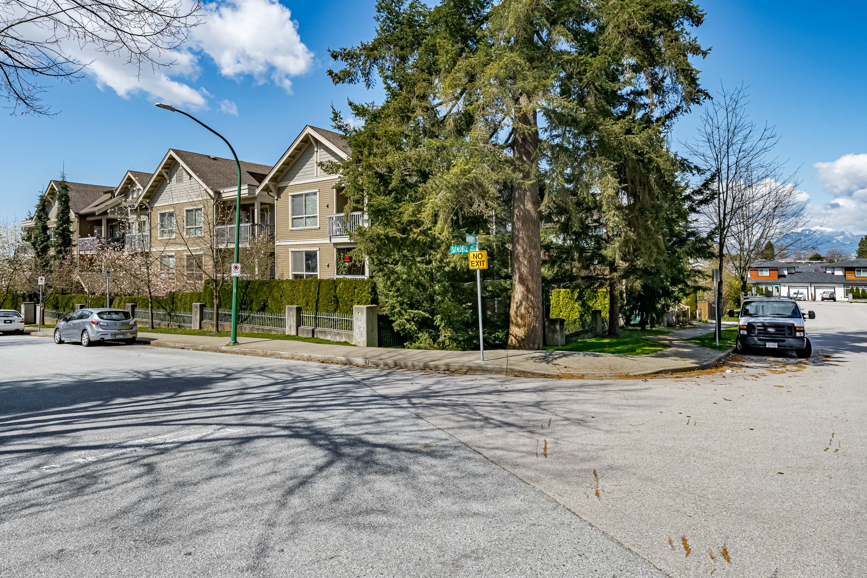 309 - 3895 Sandell Street, Burnaby