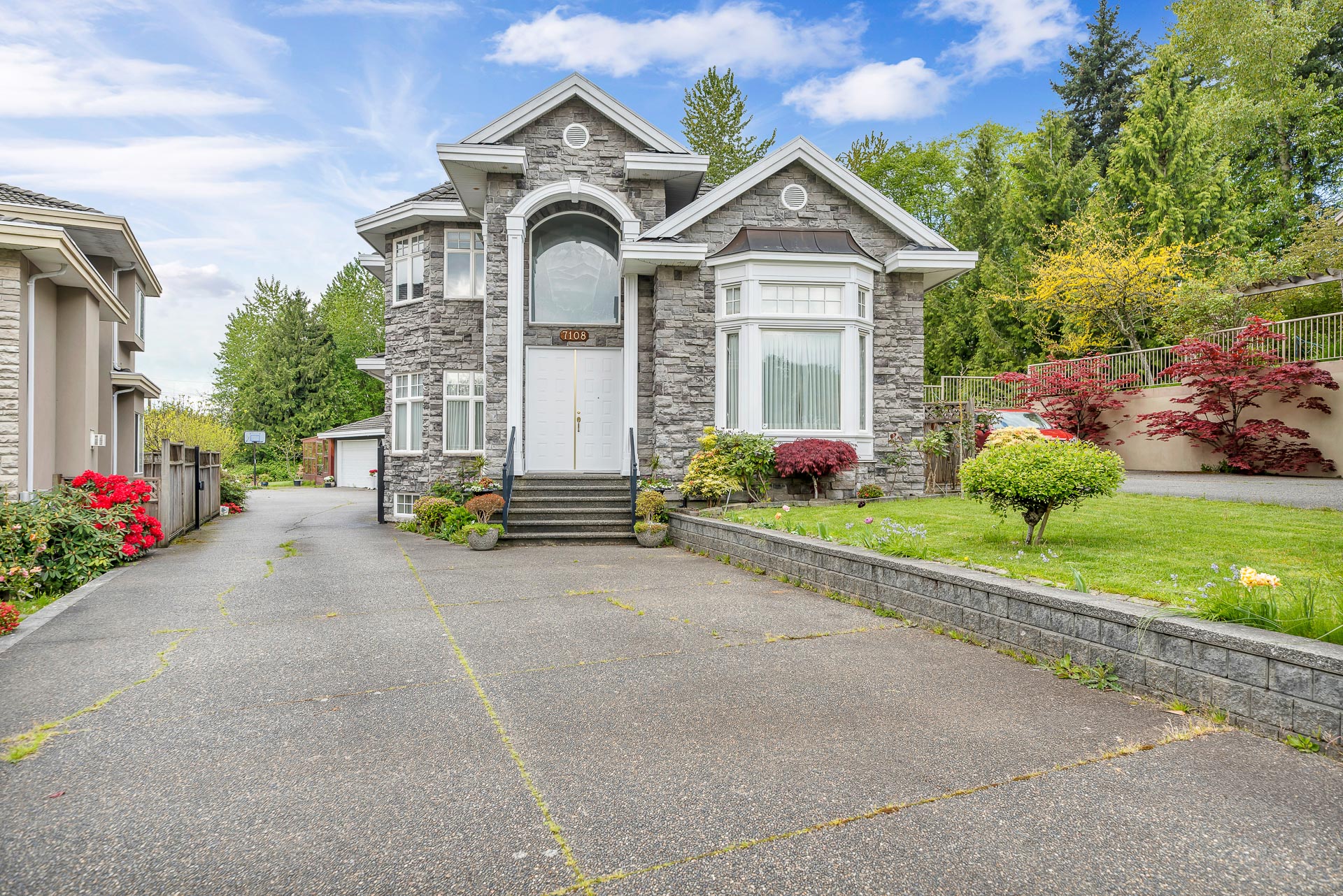 7108 Southview Place, Burnaby