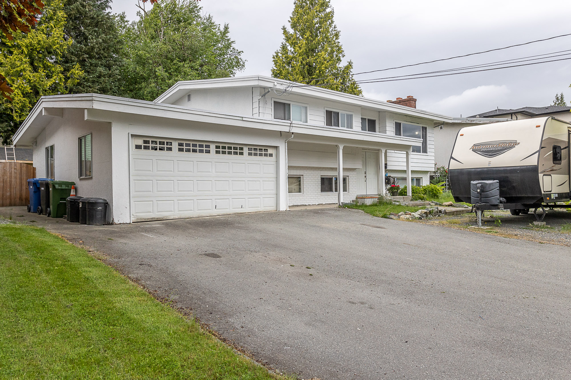 2135 Ridgeway Street, Abbotsford MLS R2582723 Cotala Cross Media