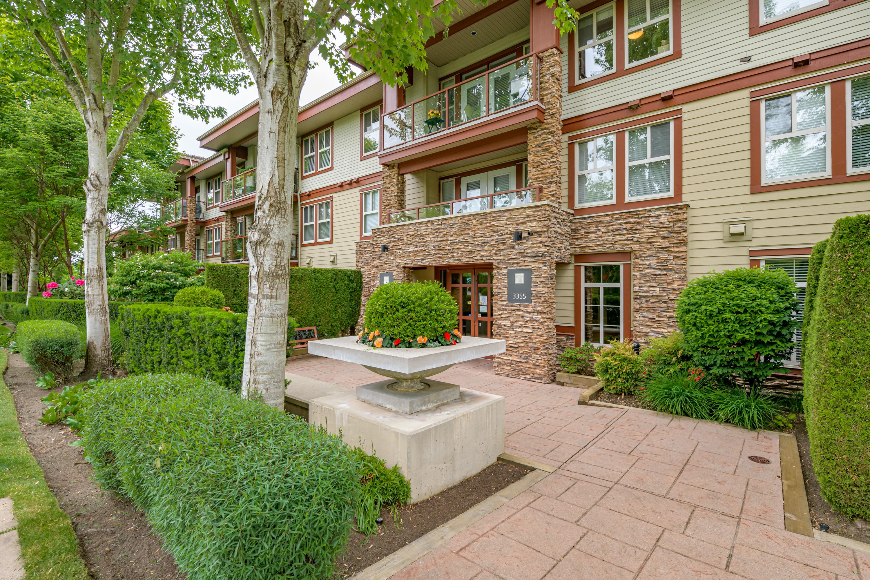 107 3355 Rosemary Heights Drive, Surrey MLS R2583561 Cotala