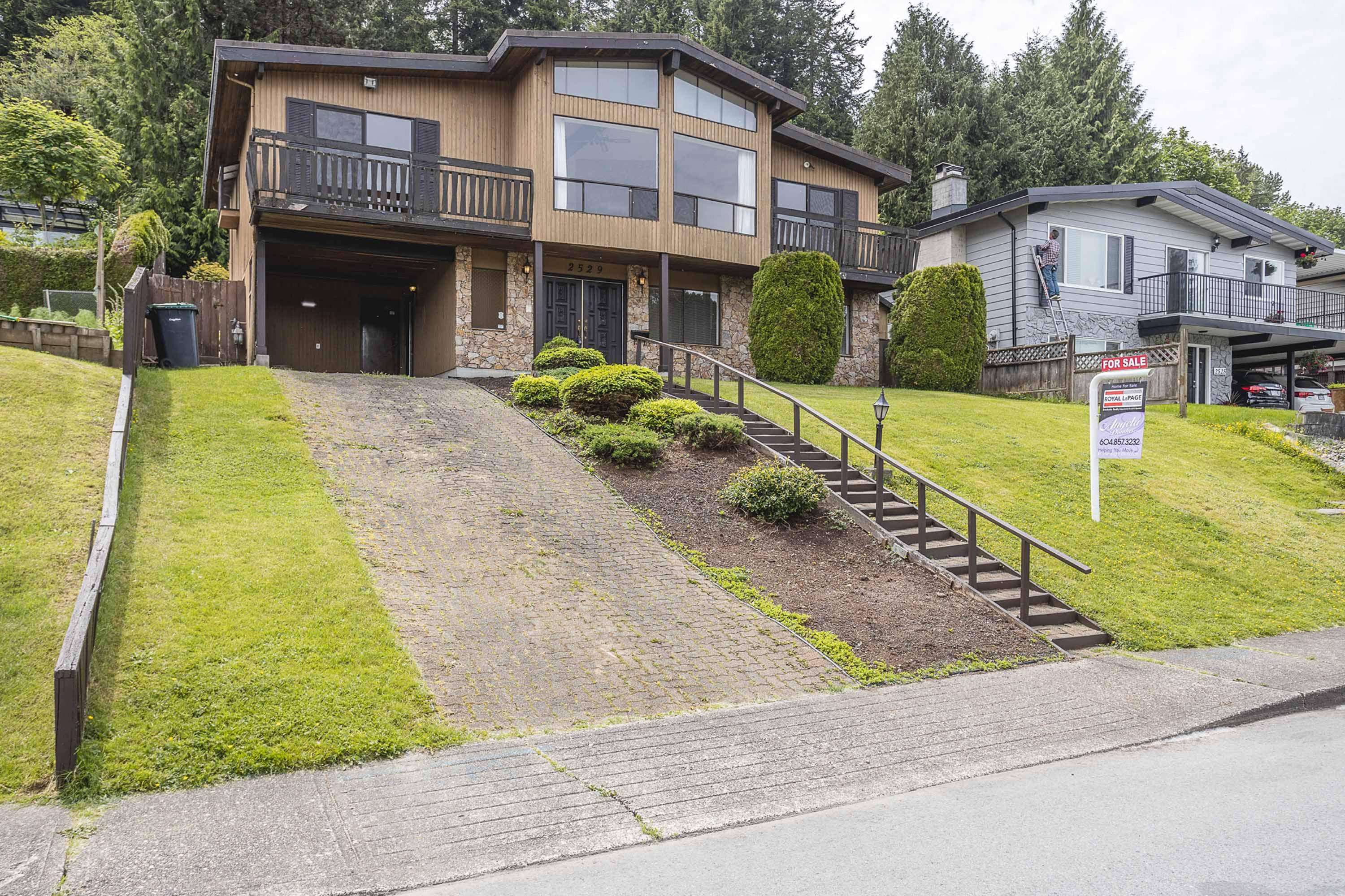 2529 Cable Court, Coquitlam