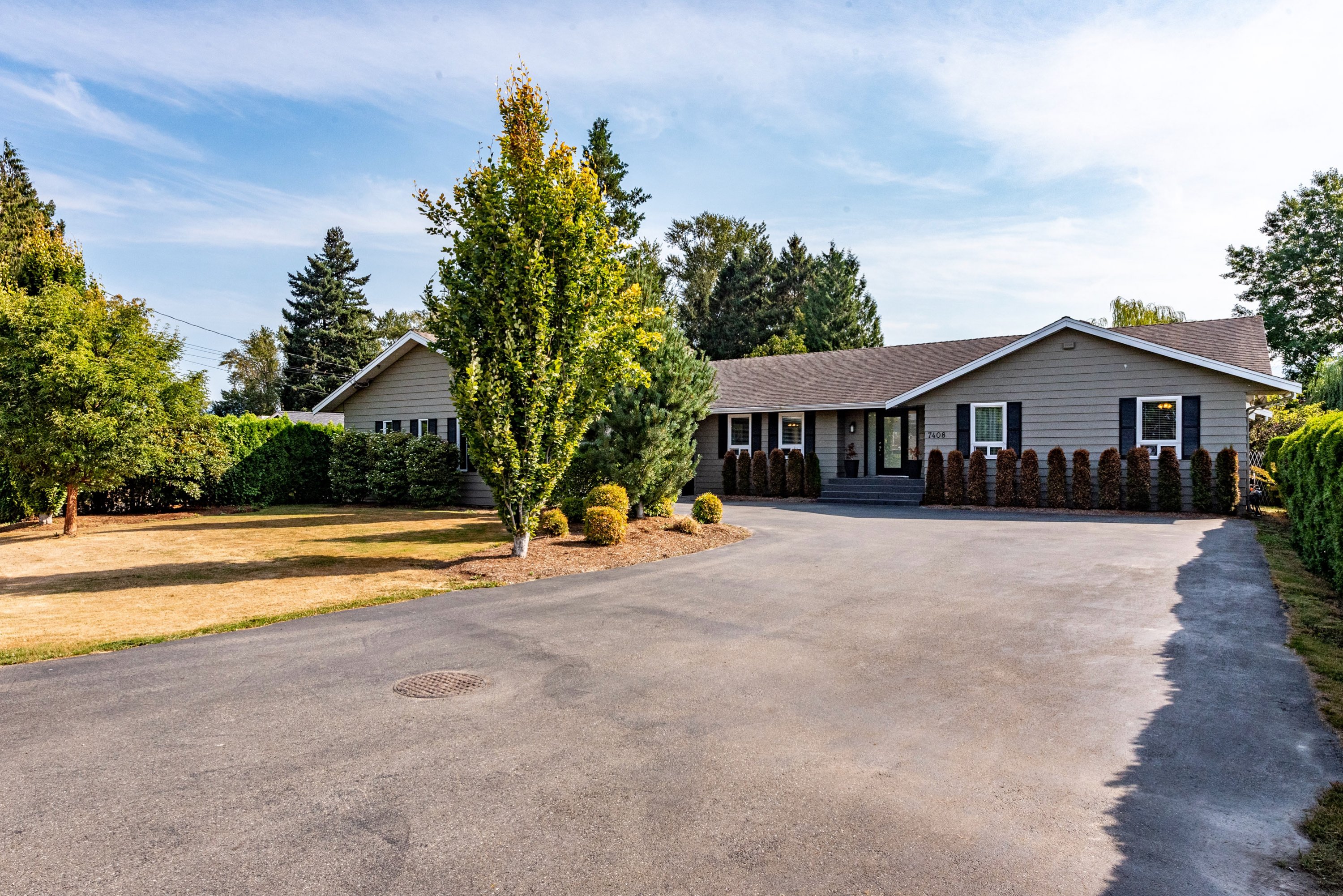 7408 Leary Crescent, Chilliwack