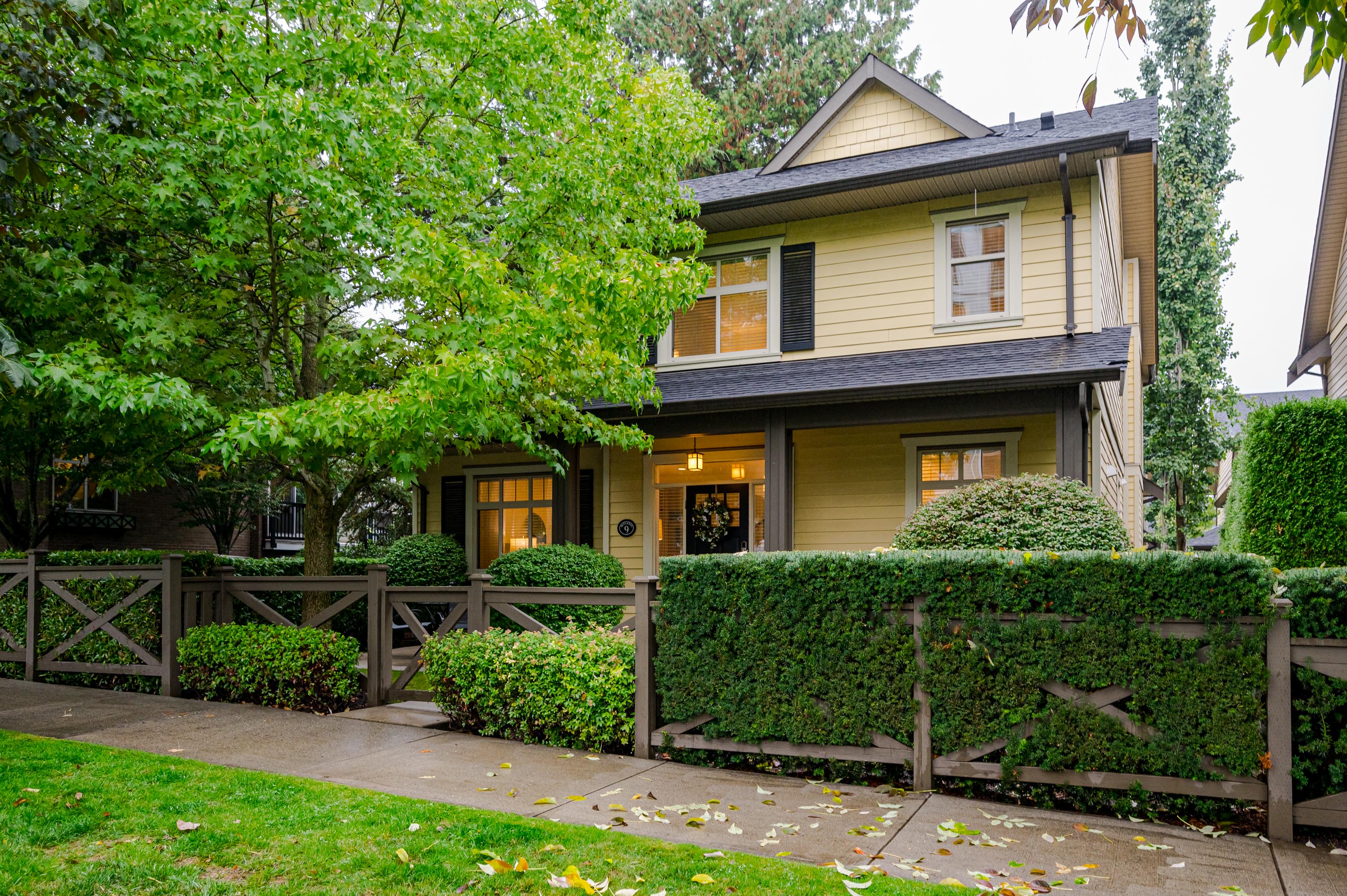 9 - 15885 26 Avenue, Surrey