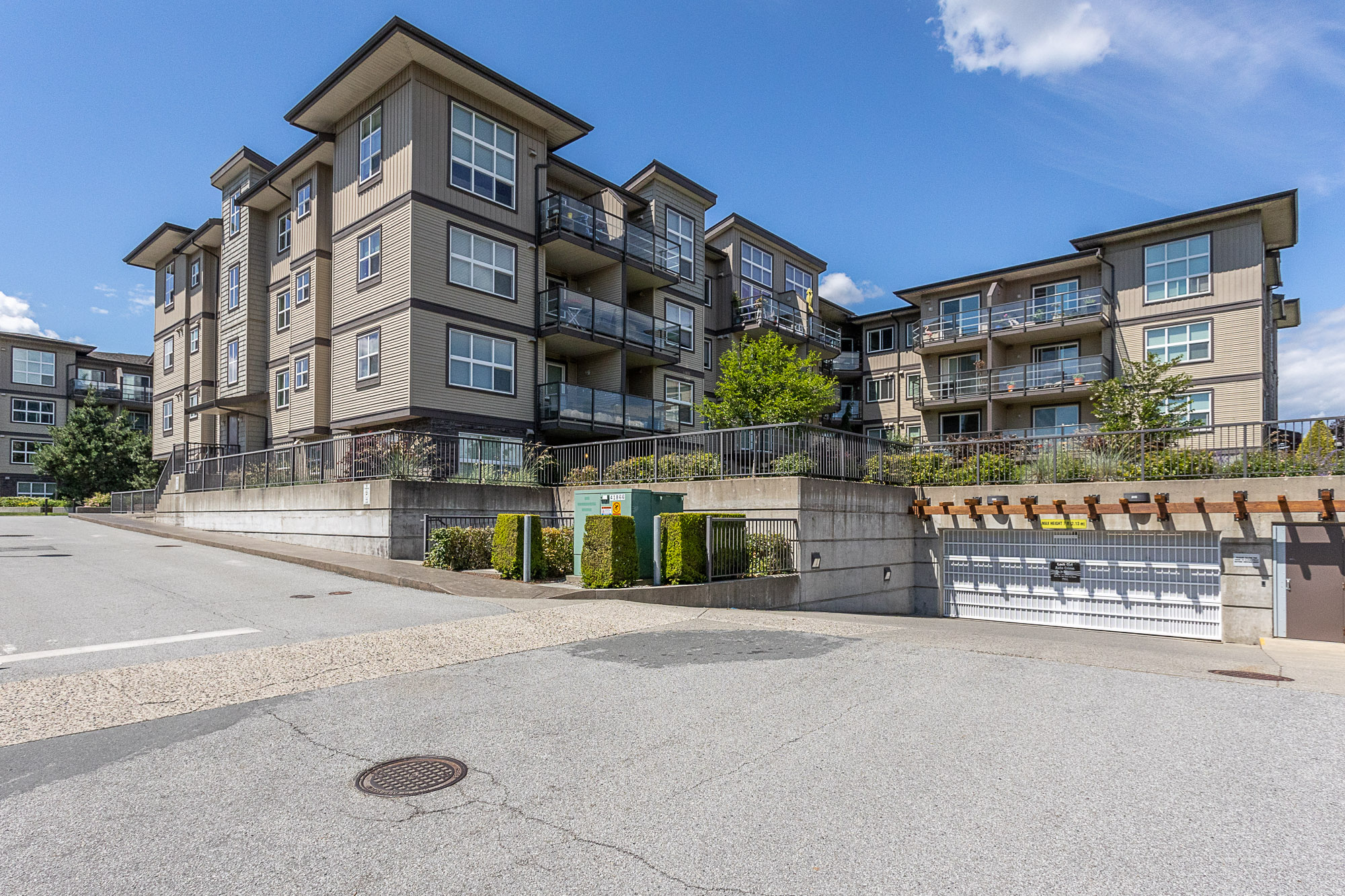 421 - 30525 Cardinal Avenue, Abbotsford