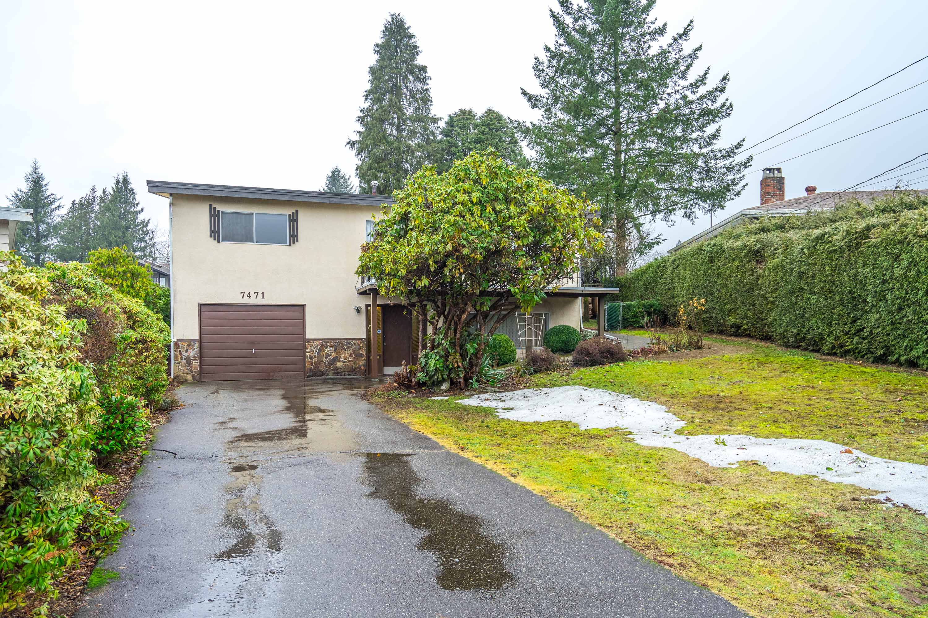 7471 Pleasentview Crescent, Mission