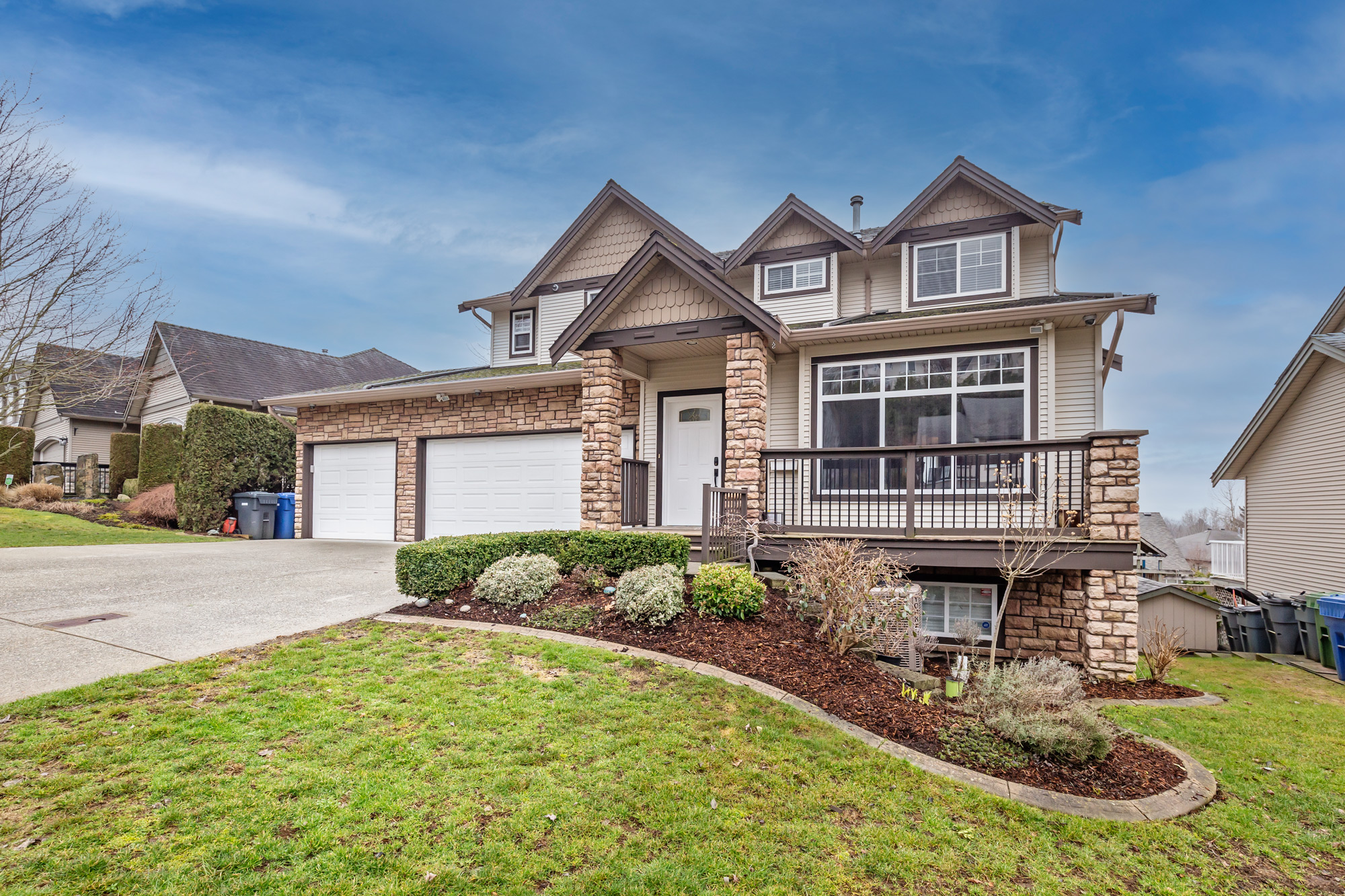 35475 Strathcona Court, Abbotsford | MLS# R2652921 | Cotala Cross