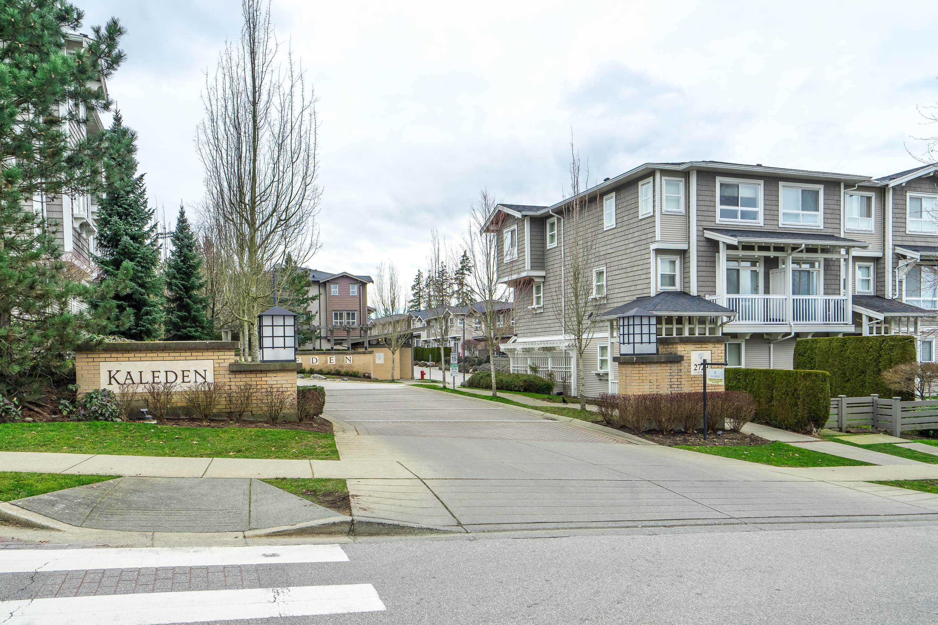 155 - 2729 158 Steet, Surrey