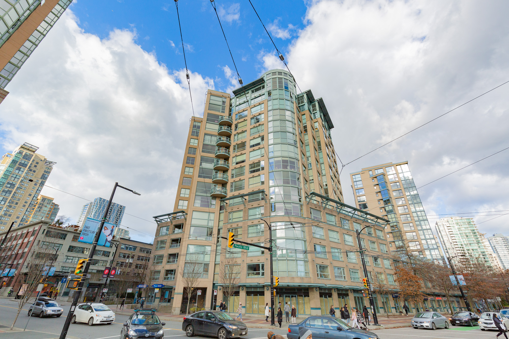 1401 - 283 Davie Street, Vancouver
