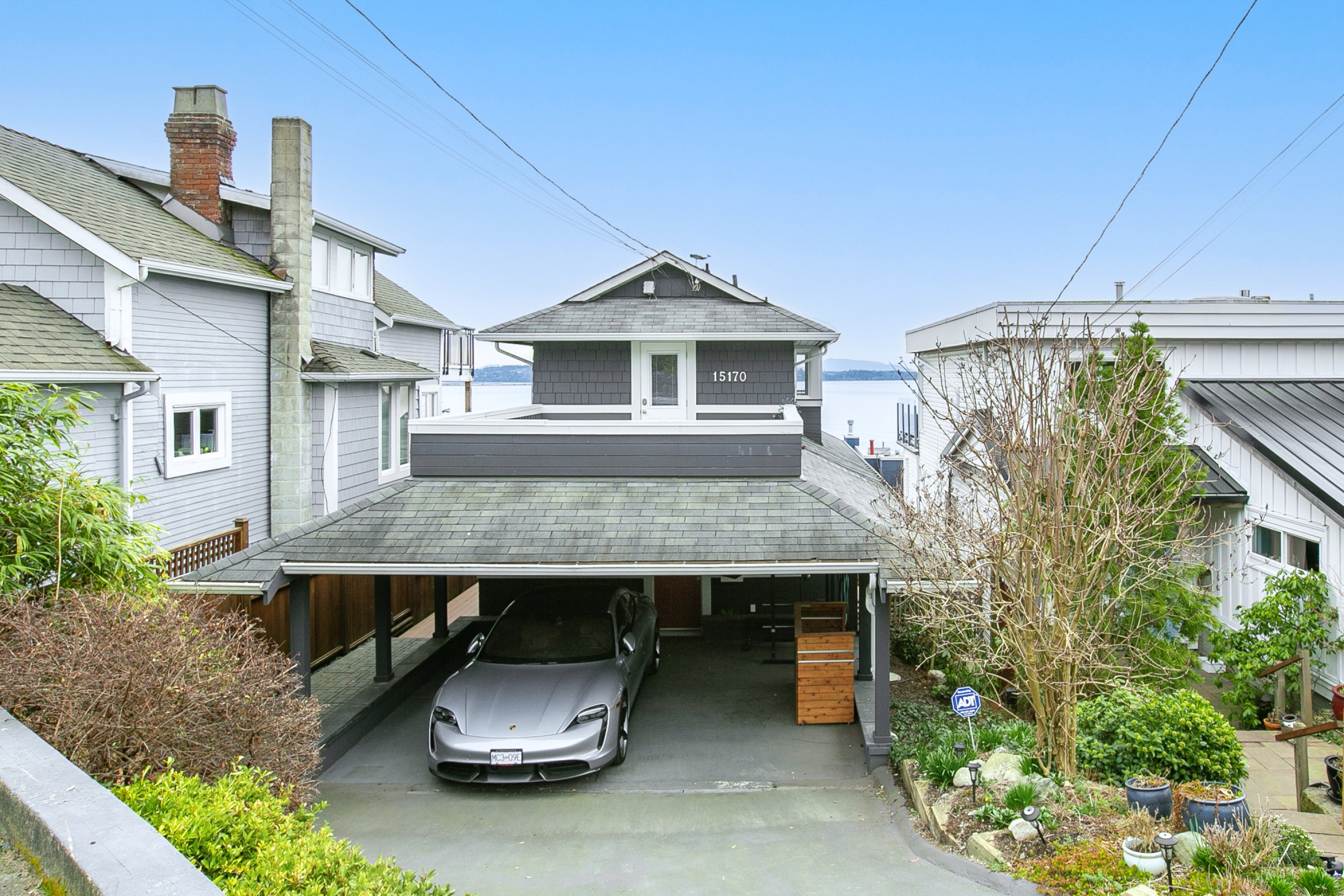 15170 Columbia Avenue, White Rock