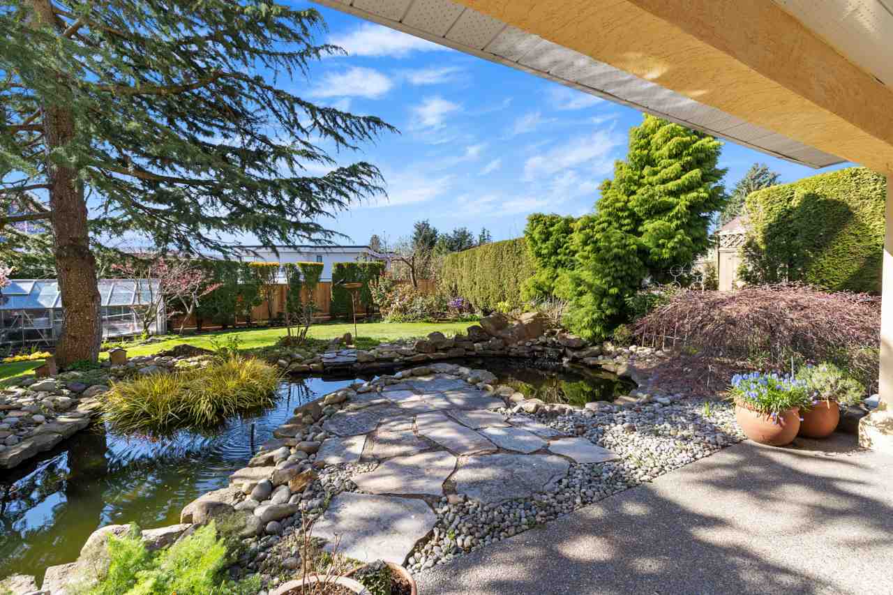 15836 Buena Vista Avenue, White Rock