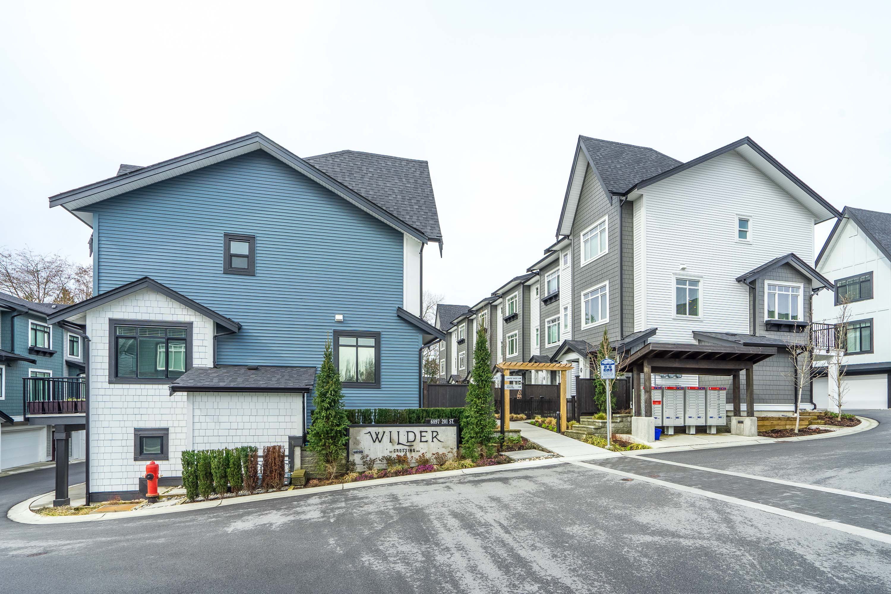 20 - 6897 201 Street, Langley