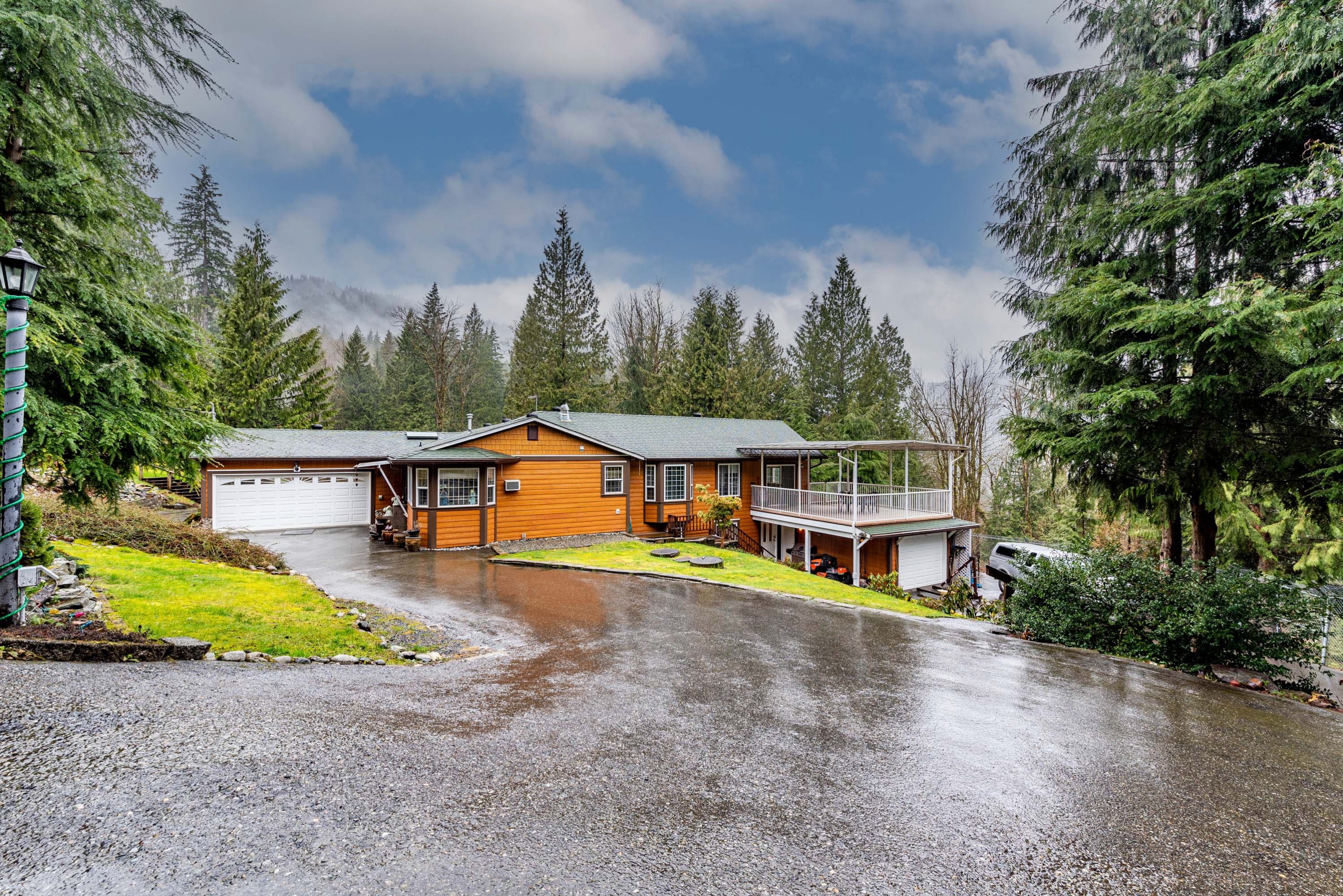 10256 Stave Lake Road, Mission