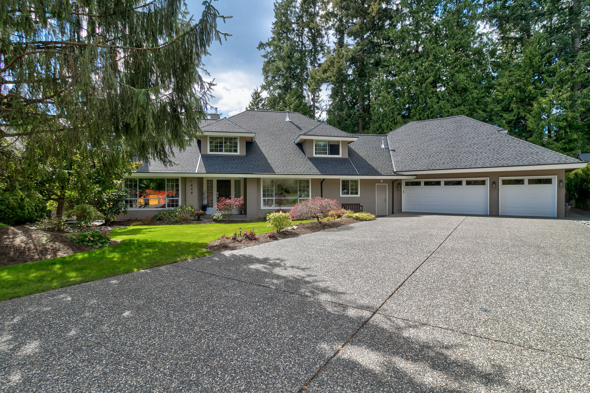 1659 135A Street, Surrey