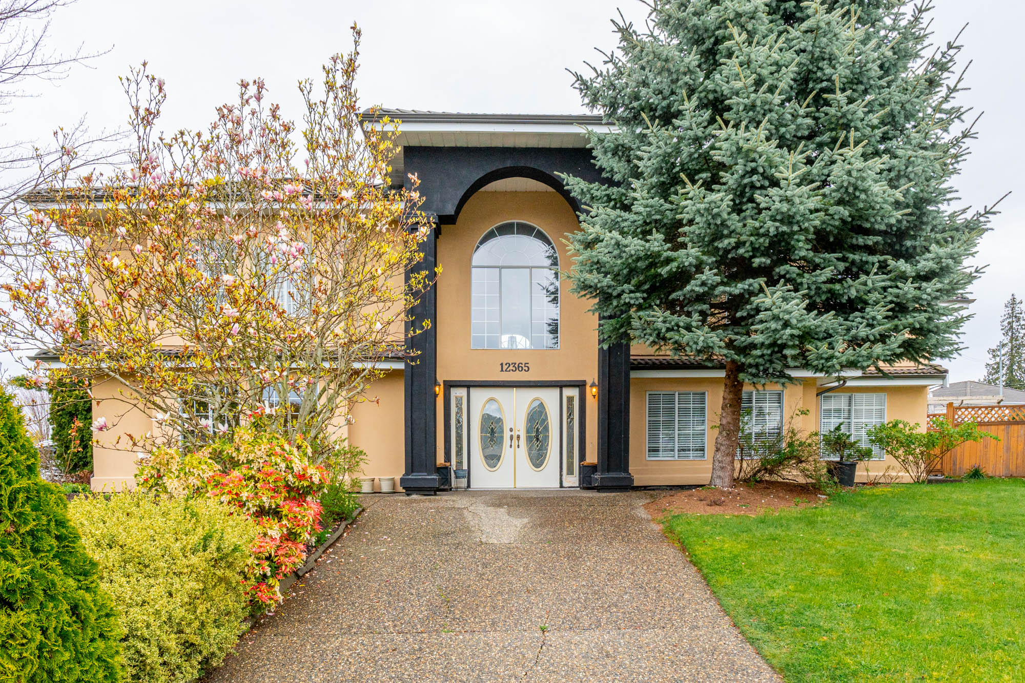 12365 64A Avenue, Surrey