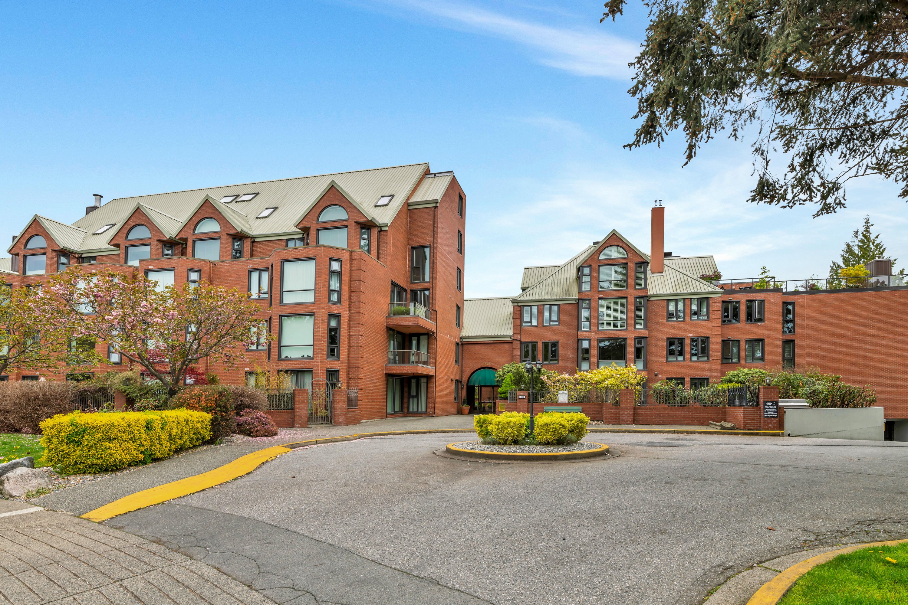 205 - 1350 View Crescent, Delta