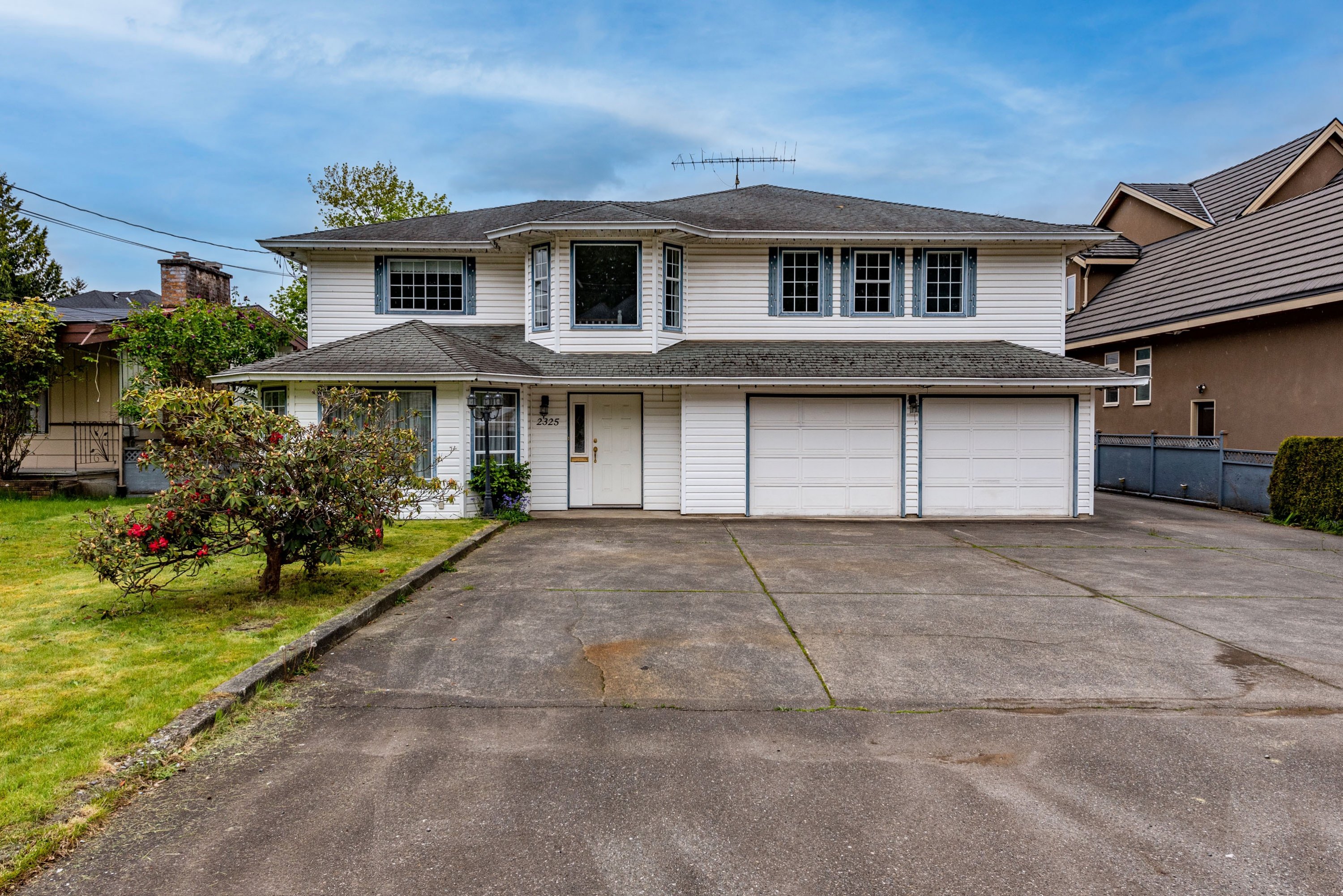 2325 Grant Street, Abbotsford MLS R2686805 Cotala Cross Media