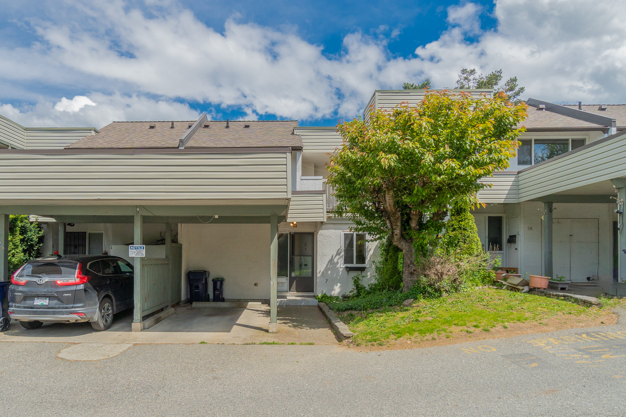27 - 2830 West Bourquin Crescent, Abbotsford
