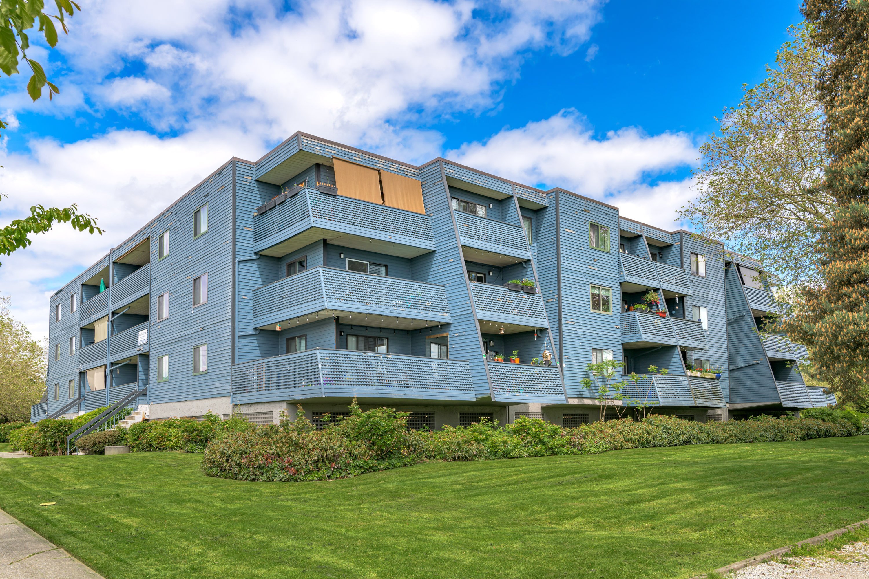 105 - 5906 176A Street, Surrey