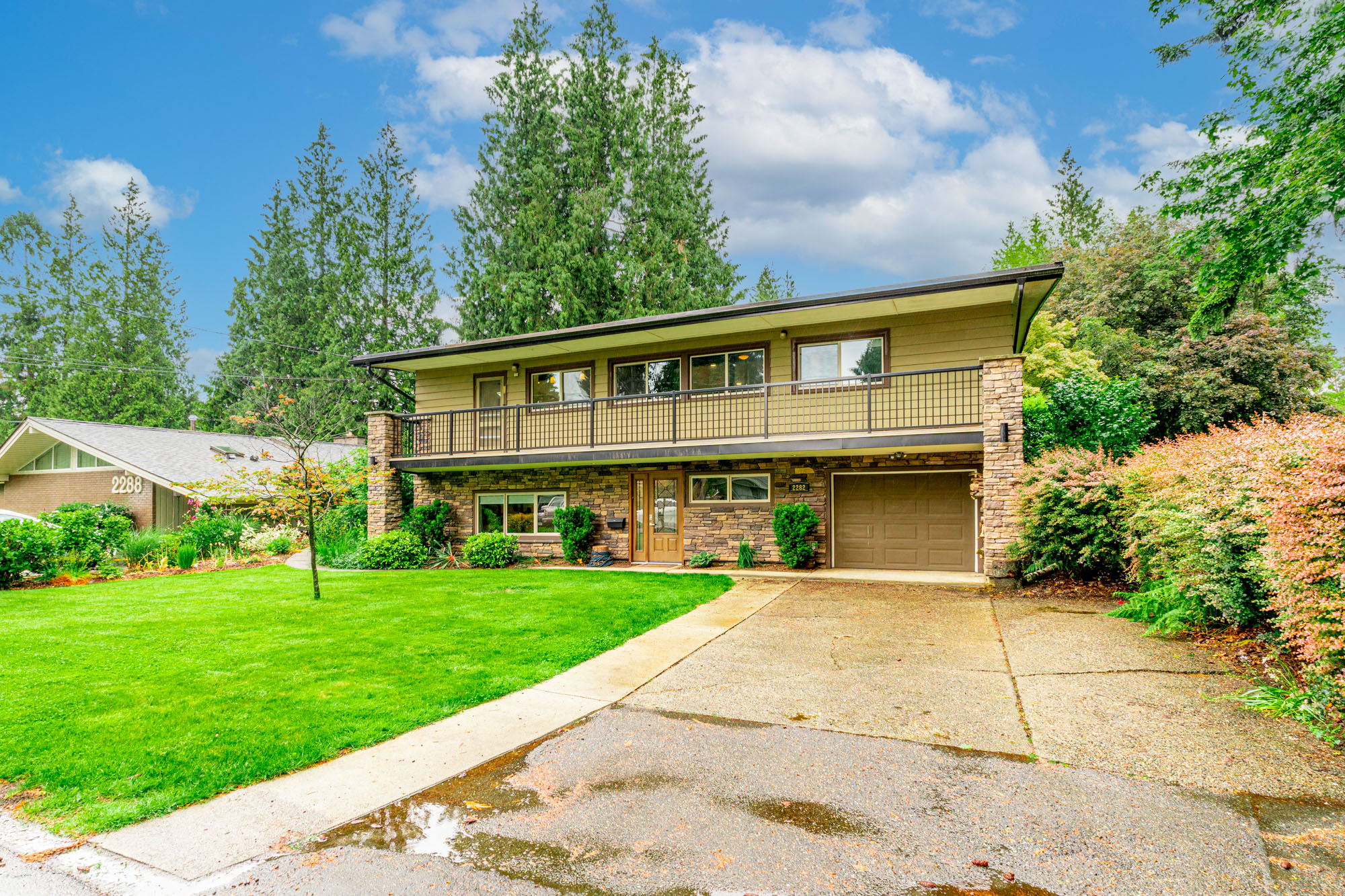 2282 Rosewood Drive, Abbotsford