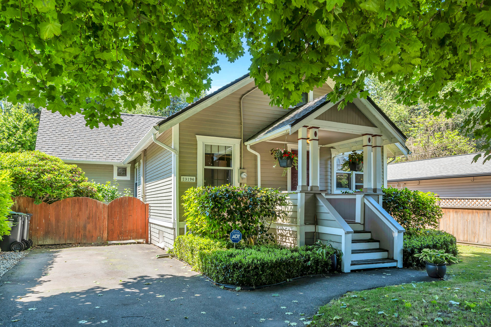 23196 Francis Avenue, Fort Langley