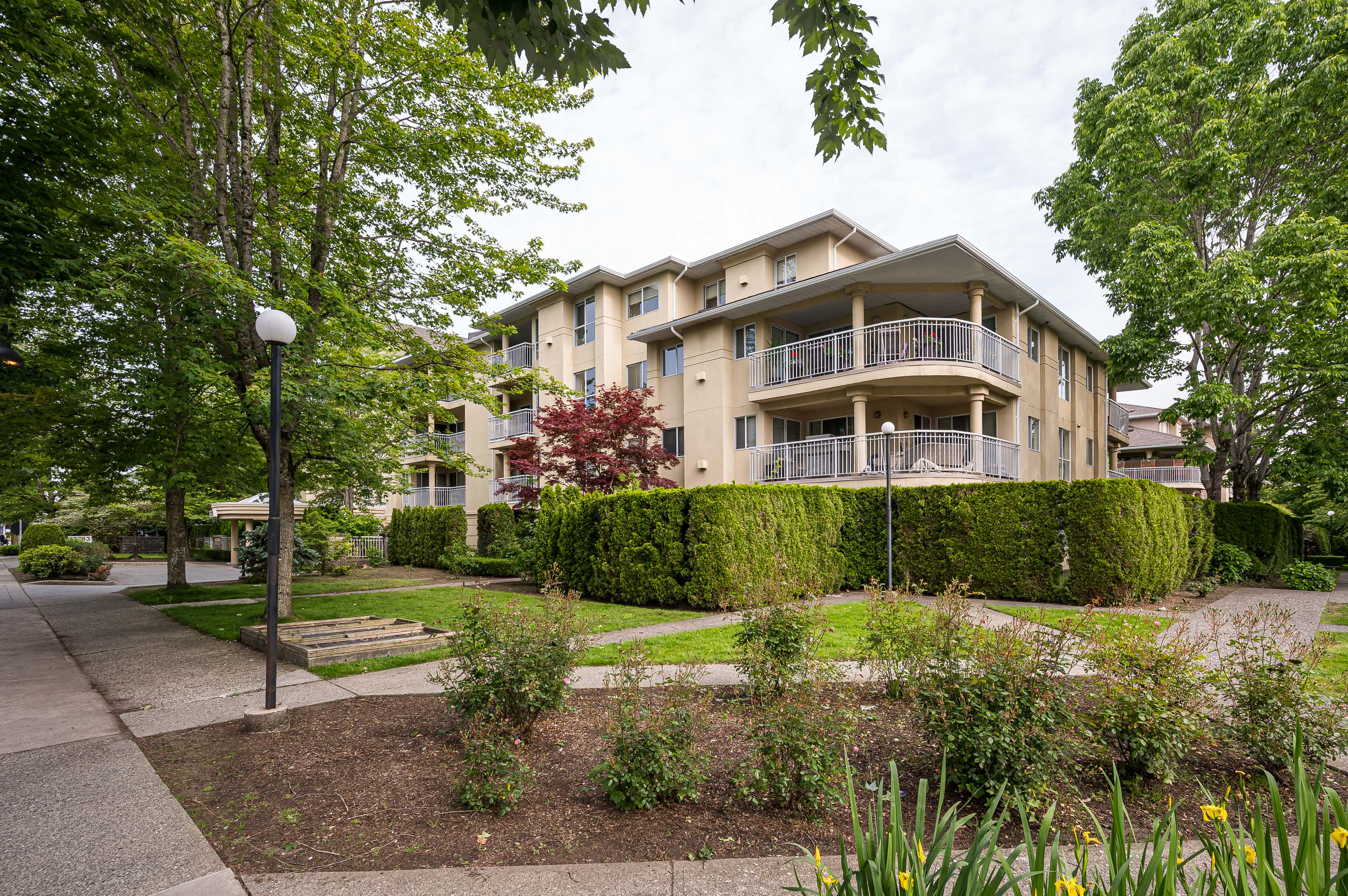 313 - 13727 74 Avenue, Surrey