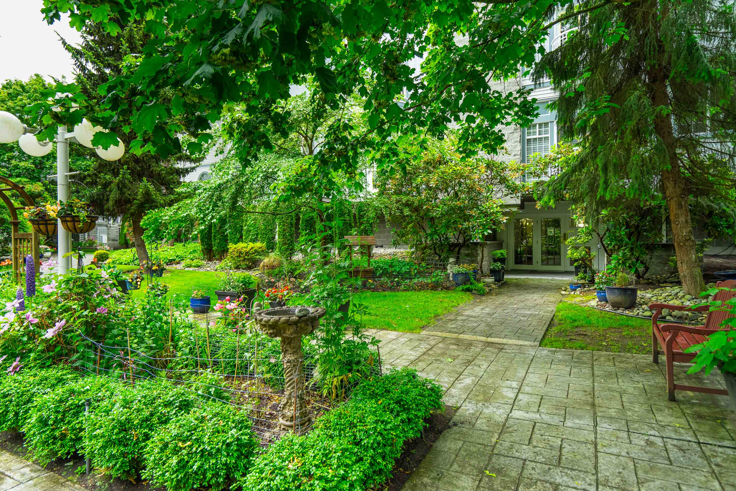 301 - 7680 Minoru Blvd, Richmond