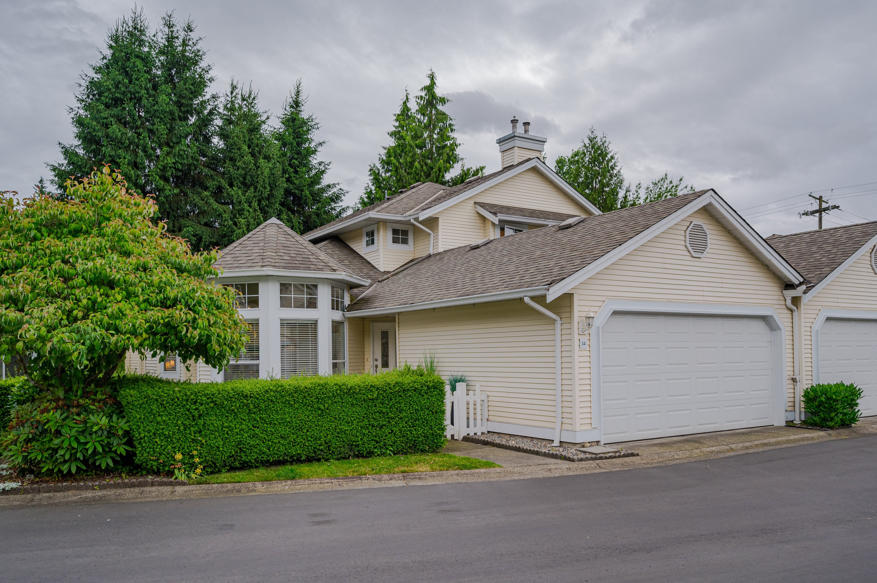 34 - 9208 208 Street, Langley