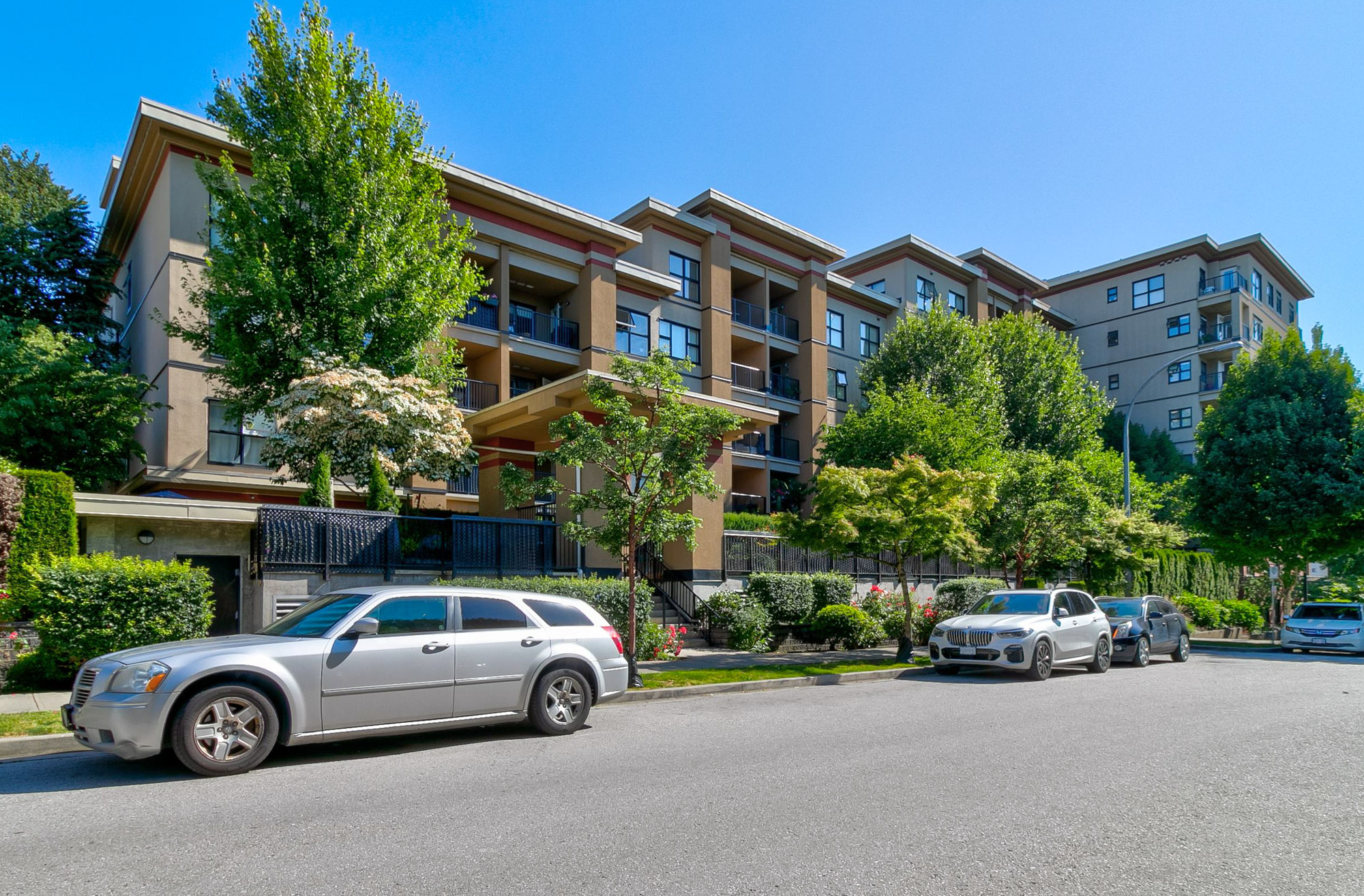 410 - 315 Knox Street, New Westminster
