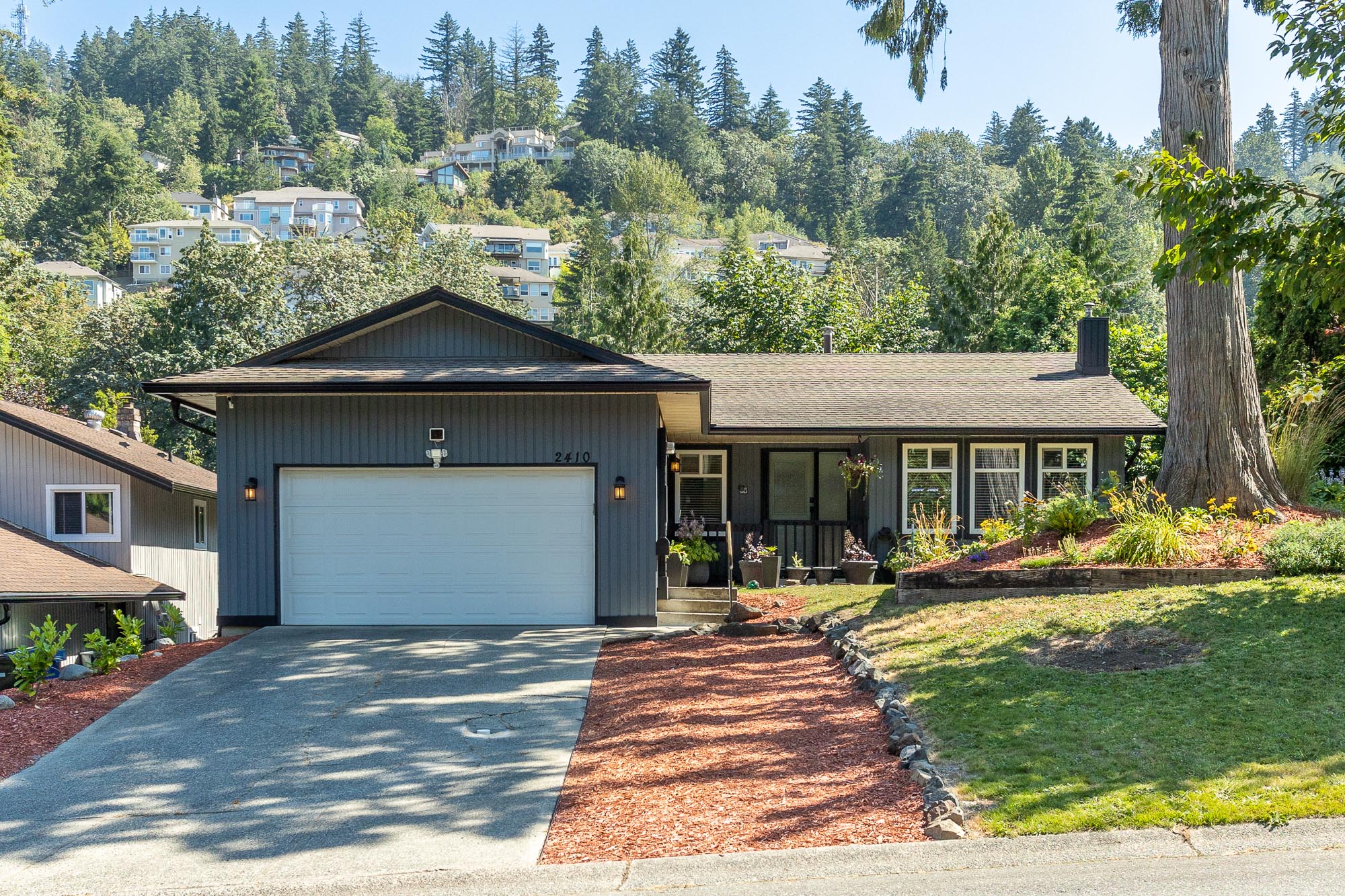 2410 Woodstock Drive, Abbotsford