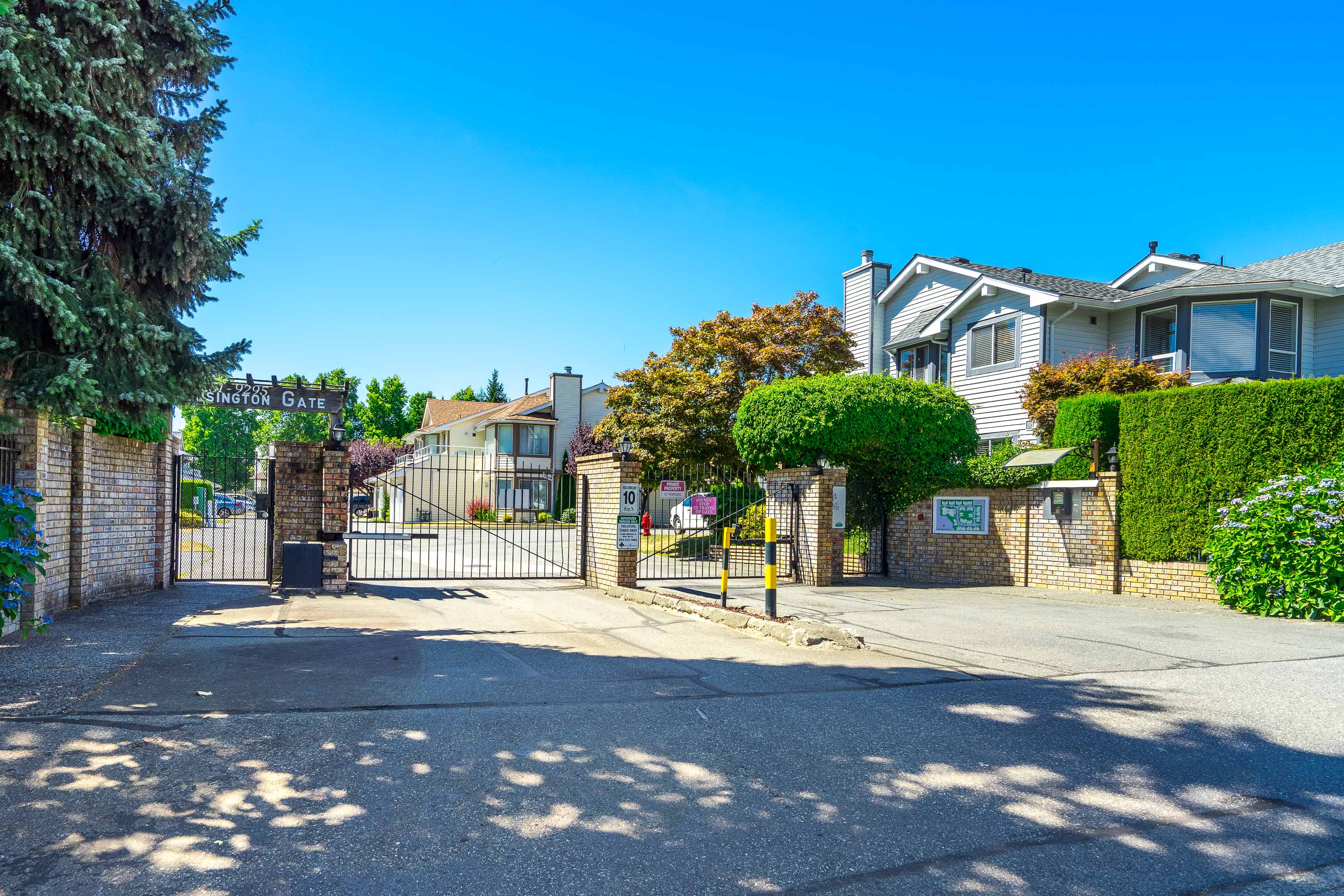 201 - 9295 122 Street, Surrey