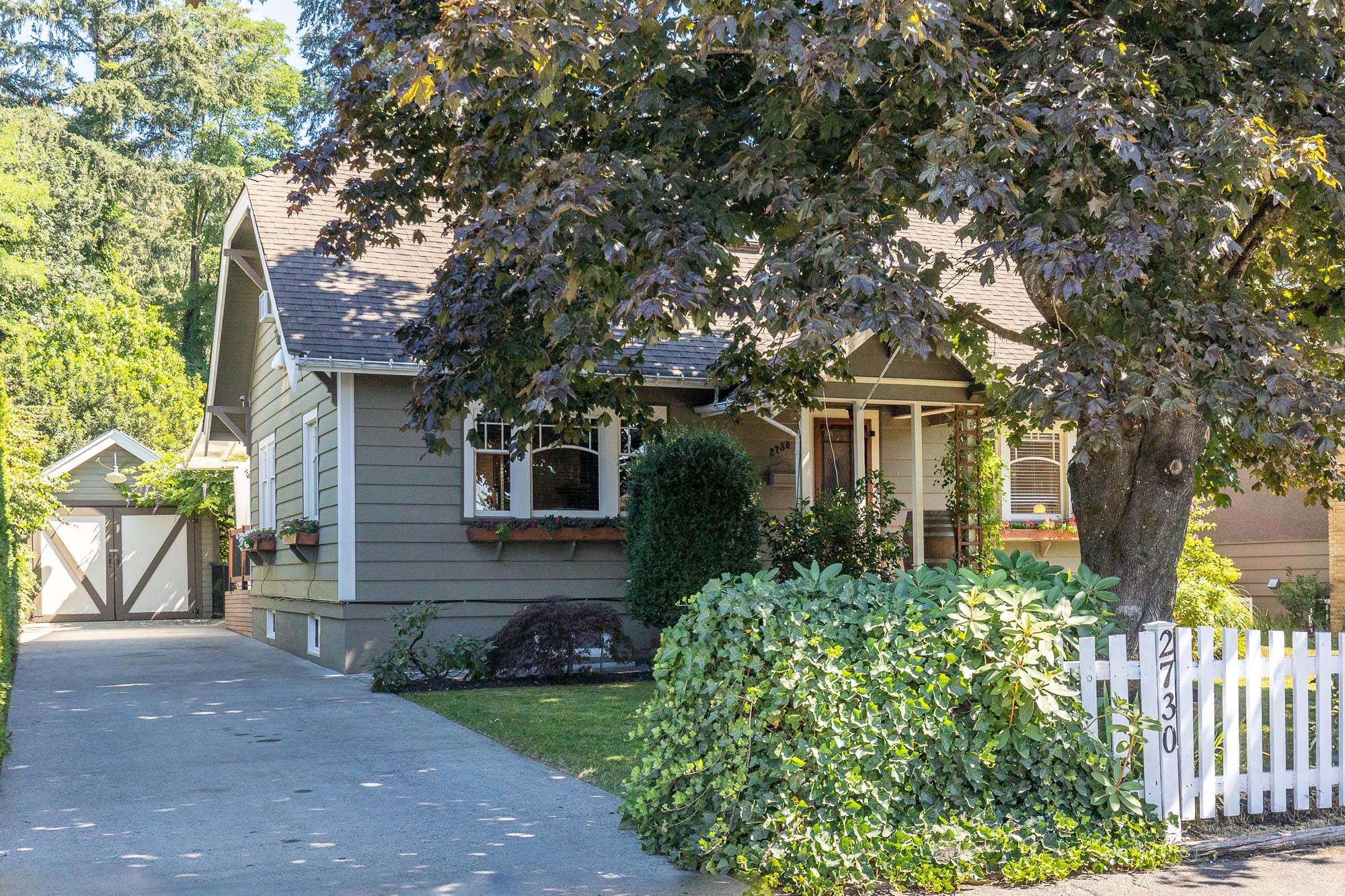 2730 Maple Street, Abbotsford