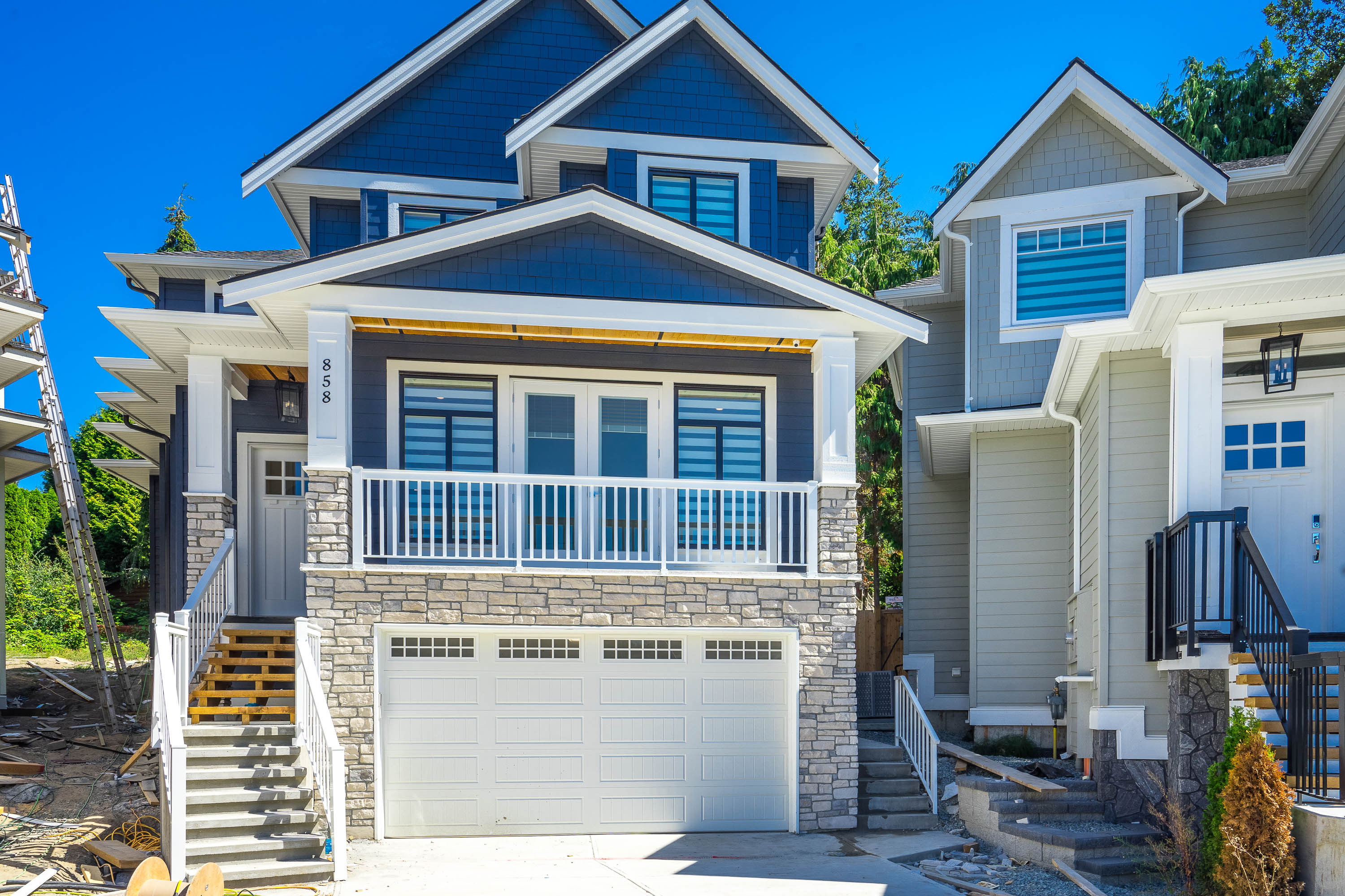 858 163A Street, South Surrey