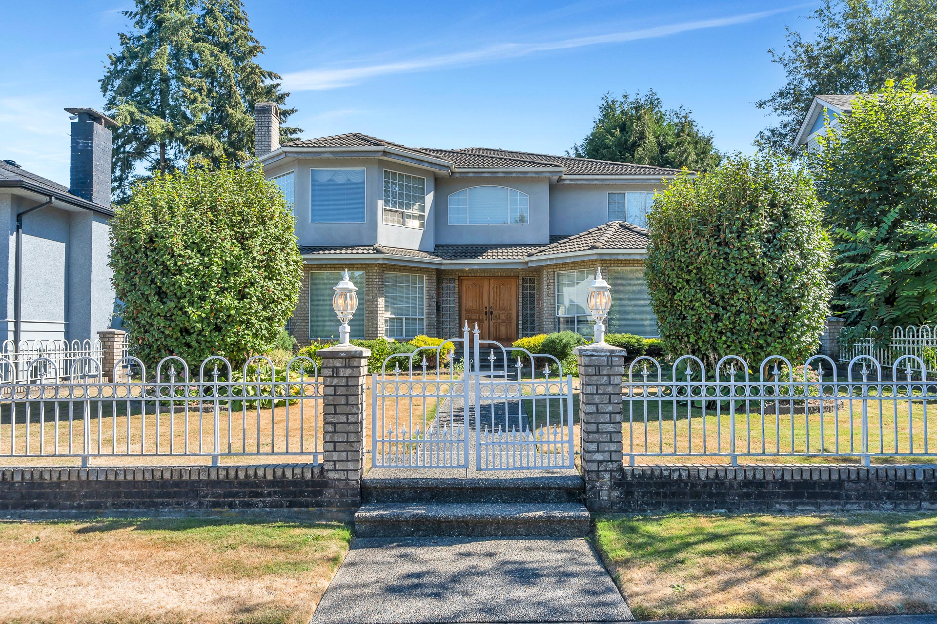 8054 18 Avenue, Burnaby