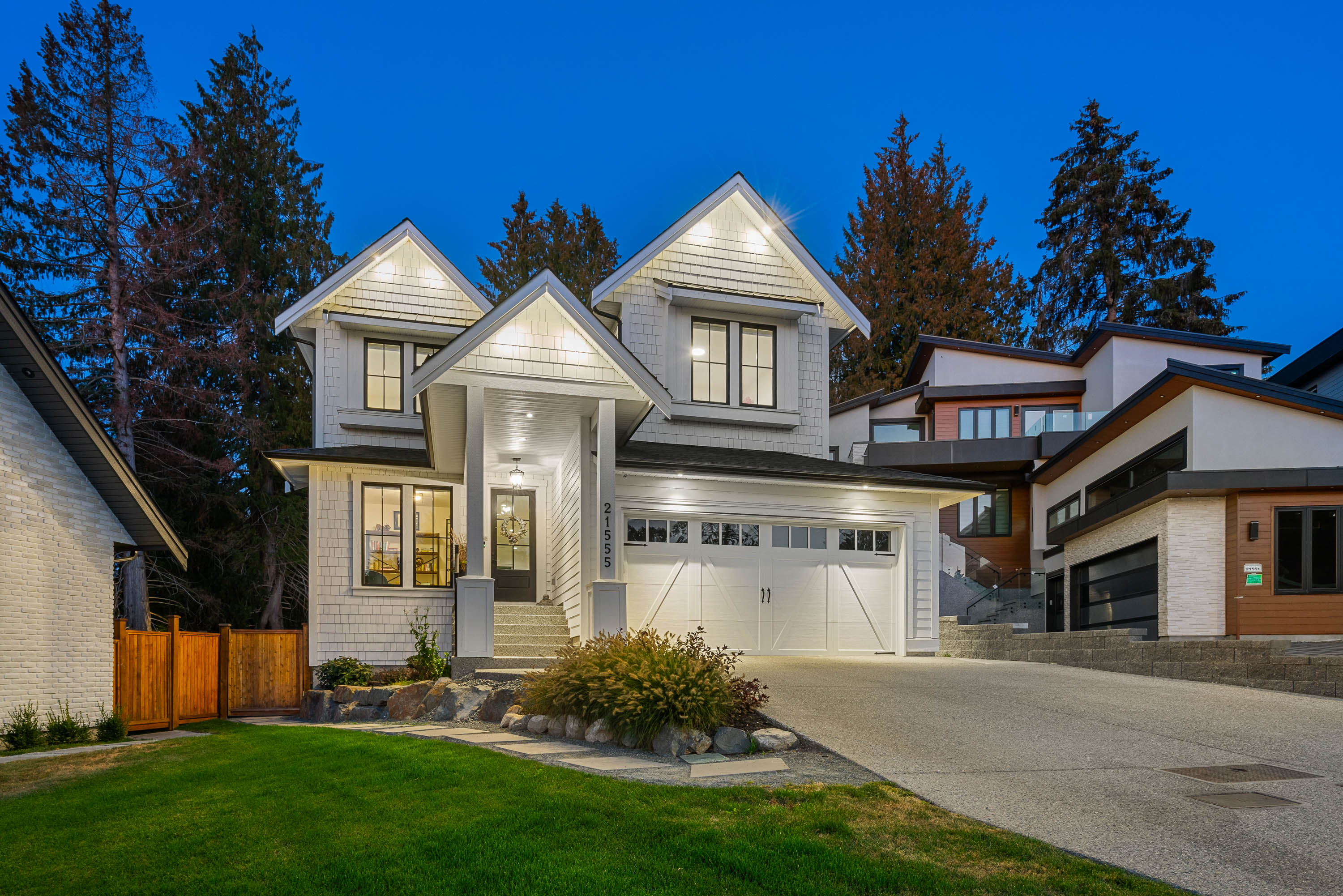 21555 45A Avenue, Langley