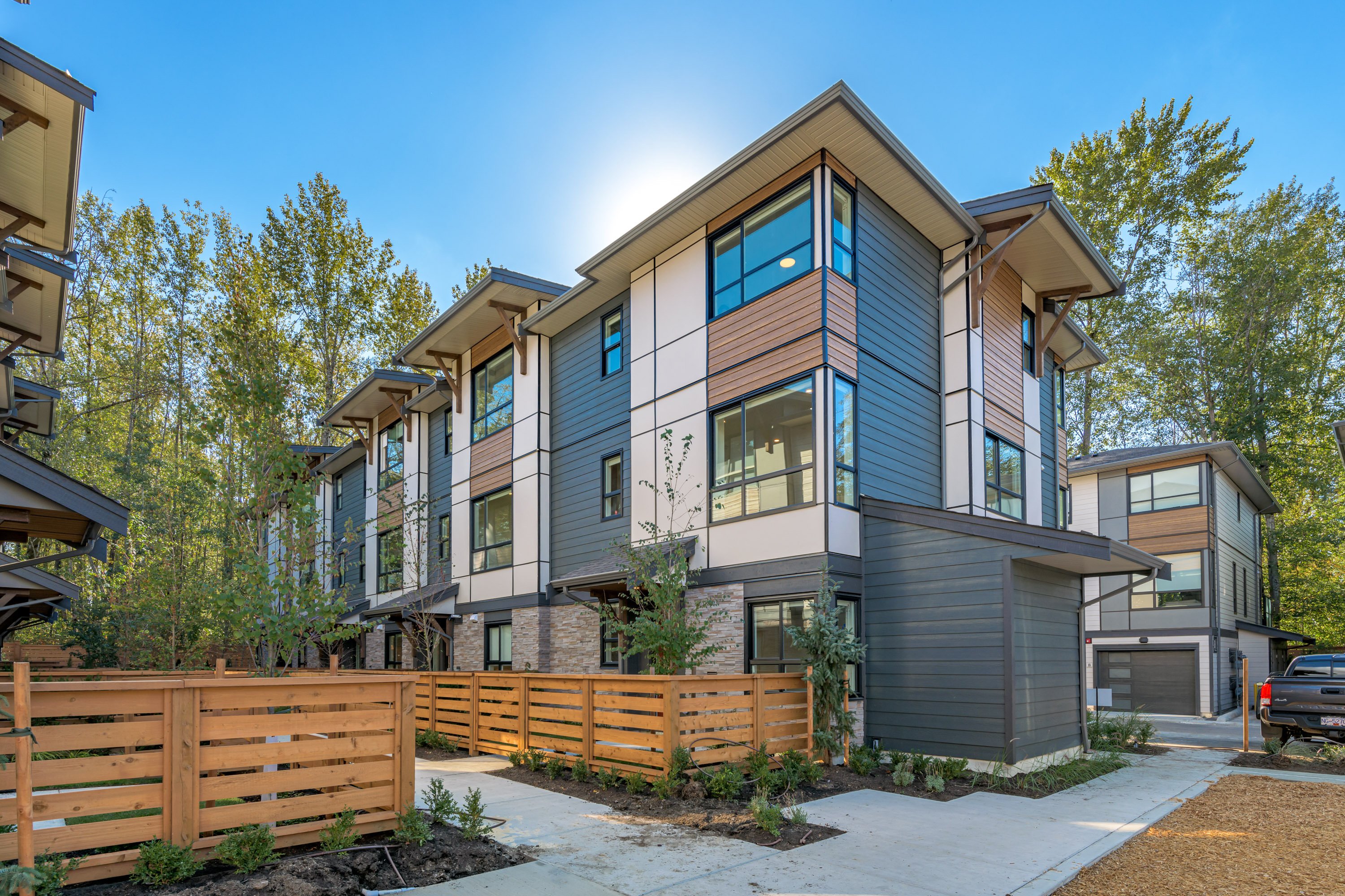 17 - 19918 75A Avenue, Surrey