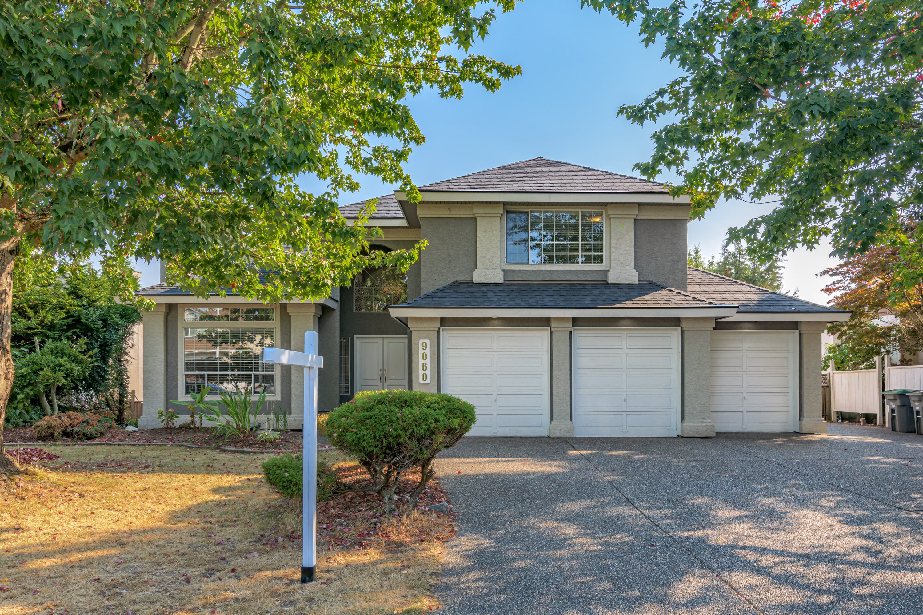 9060 162 Street, Surrey