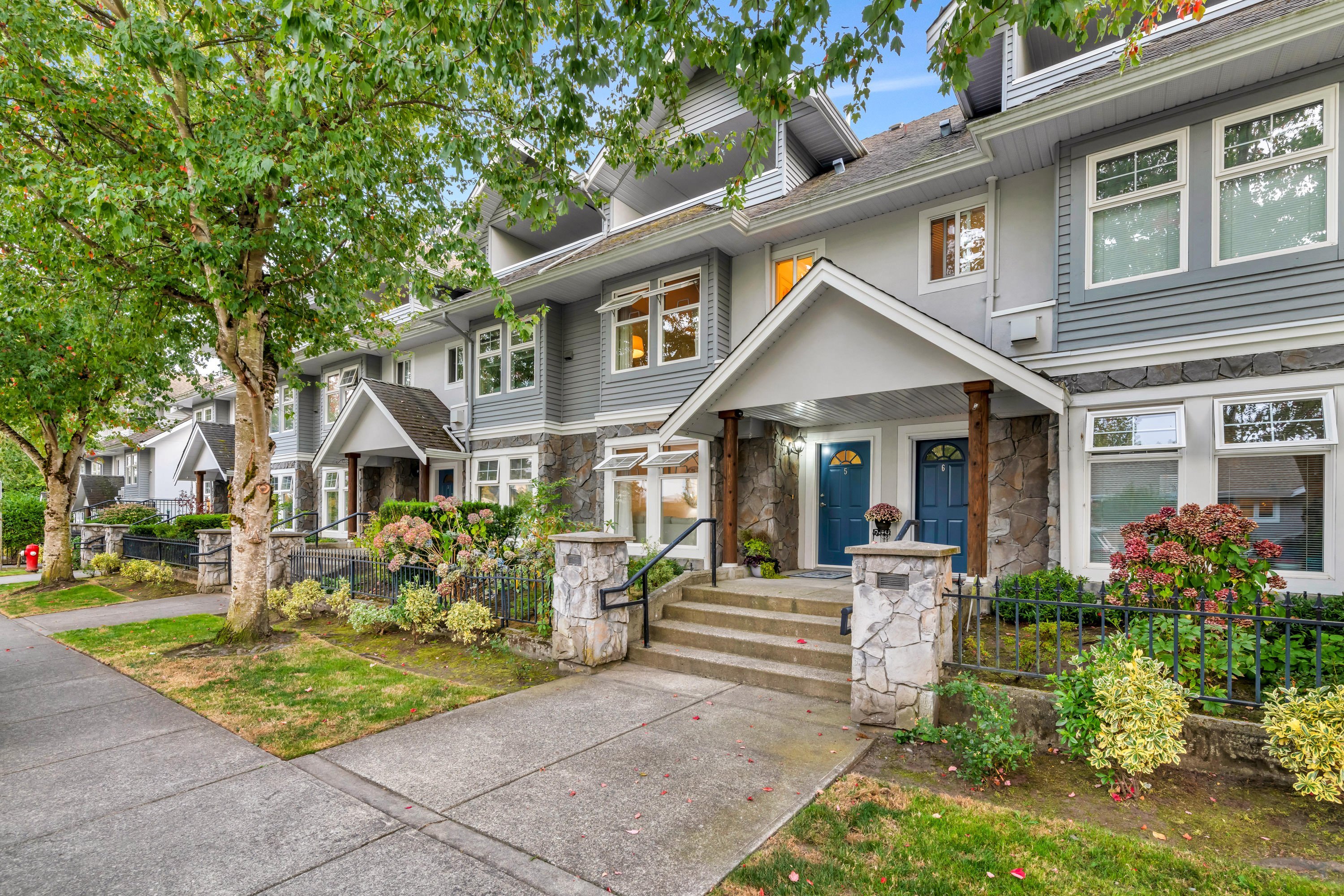 5 - 15432 16A Avenue, Surrey