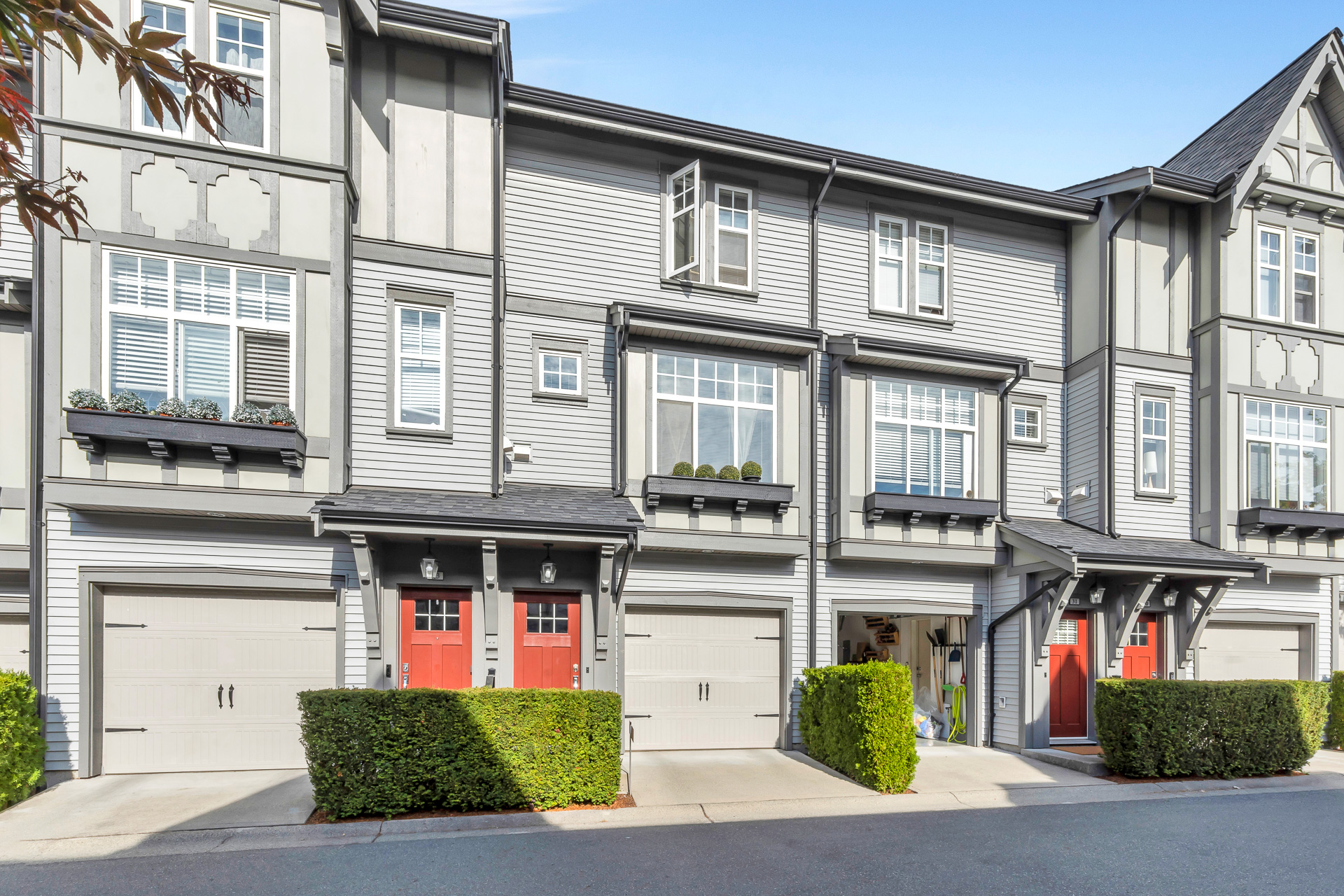 32 - 1320 Riley Street, Coquitlam