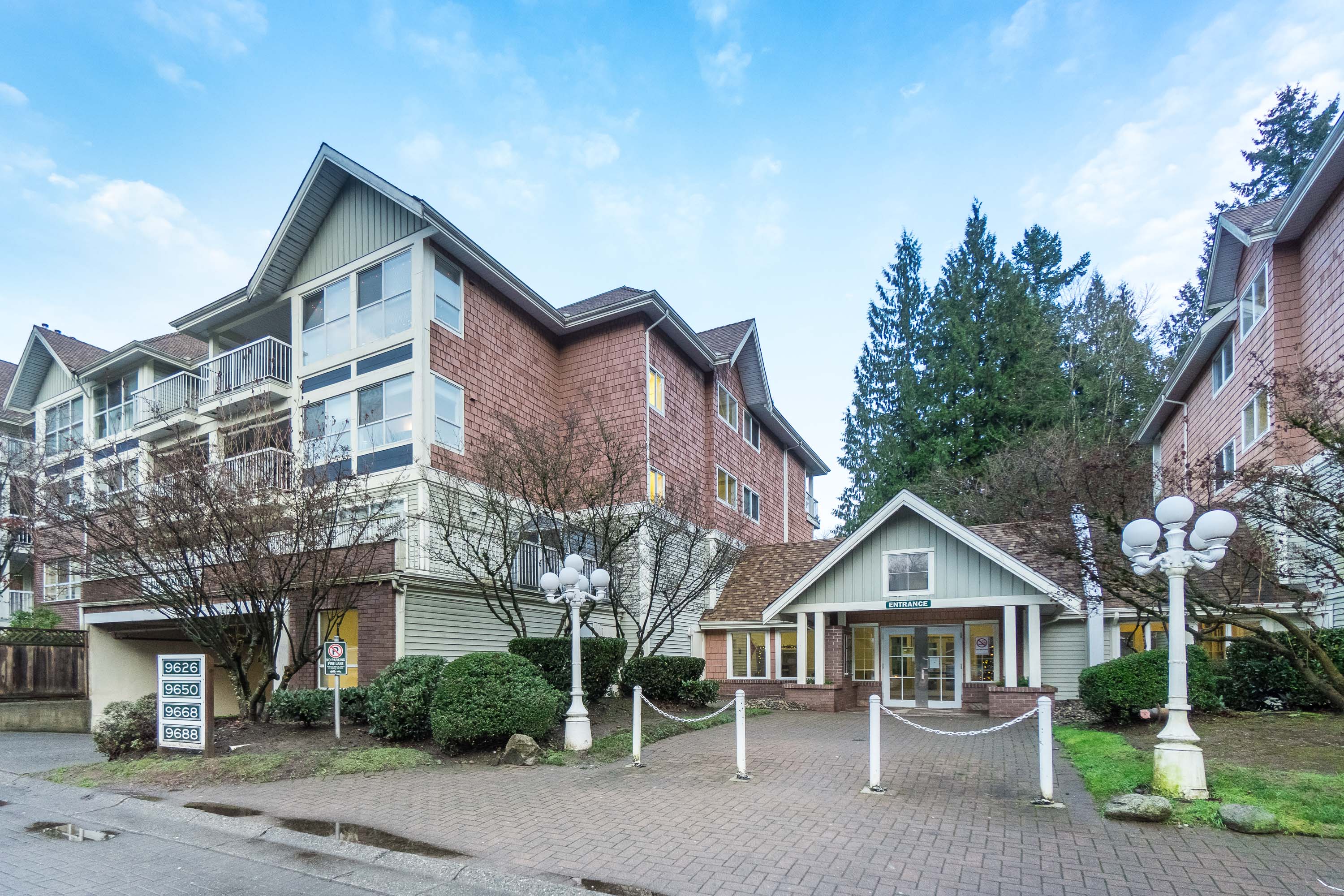 110 - 9668 148 Street, Surrey