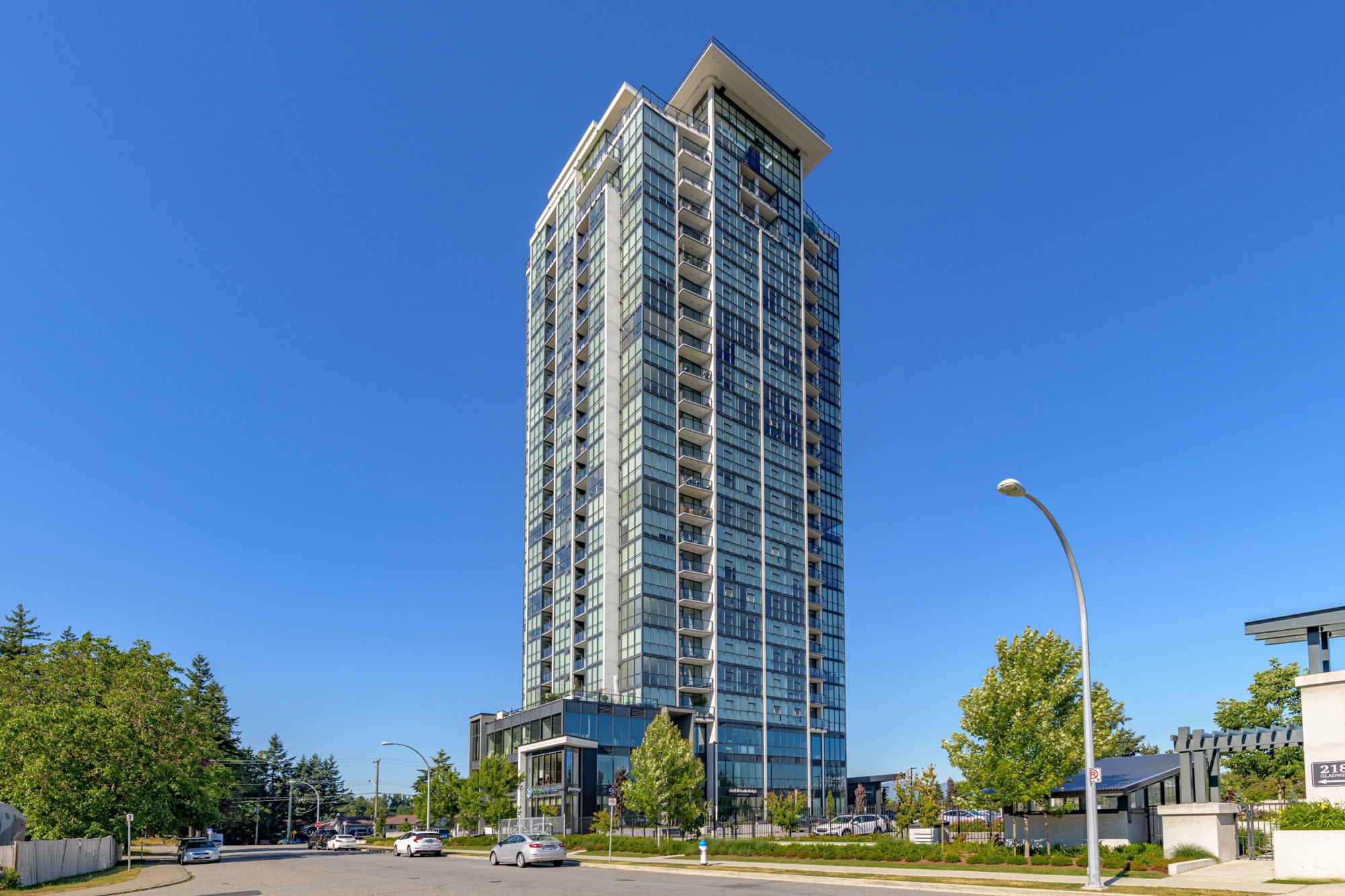604 - 2180 Gladwin Road, Abbotsford