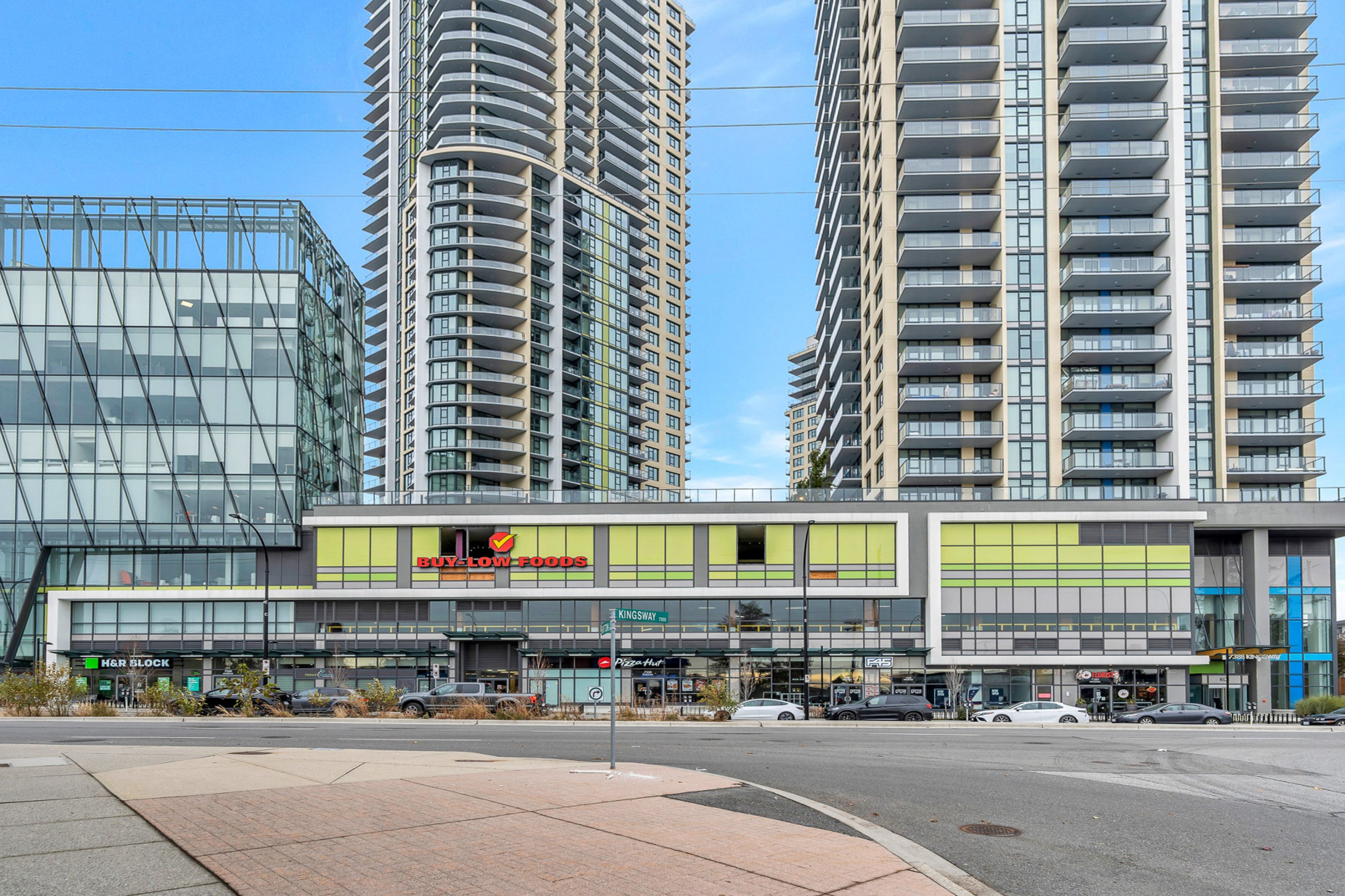 1509 - 7338 Kingsway, Burnaby
