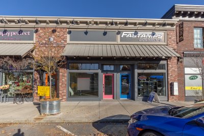 Virtual tour for Charles D. Wiebe & Marty Peters